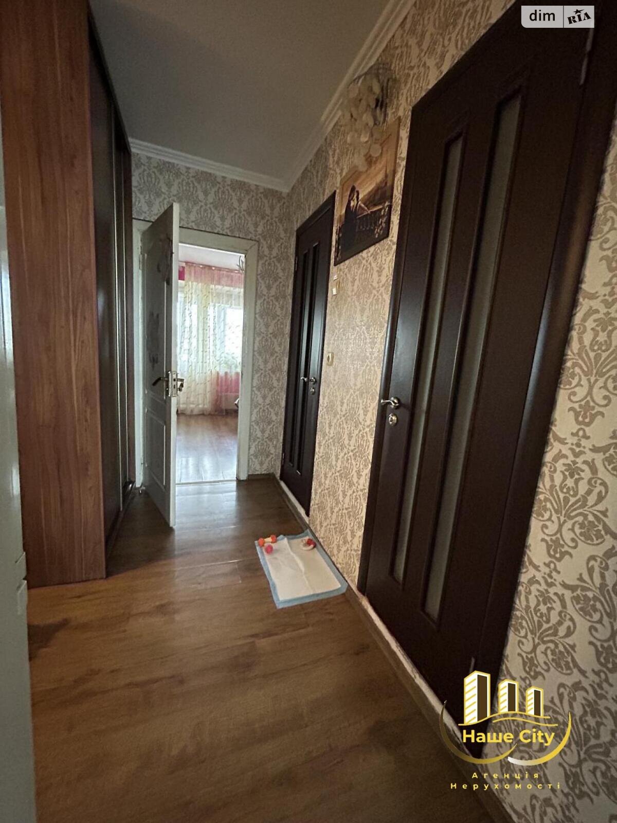 Продаж трикімнатної квартири в Львові, на вул. Шафарика 8, район Личаківський фото 1 Продаж трикімнатної квартири в Львові, на вул. Шафарика 8, район Личаківський фото 1