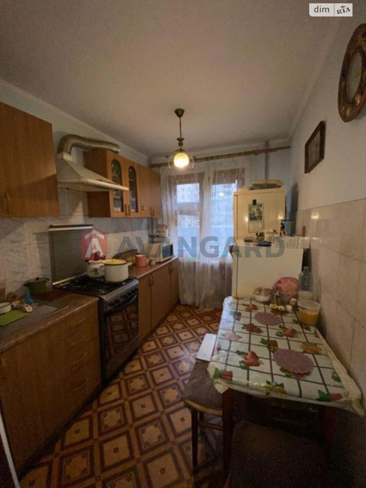 Продаж чотирикімнатної квартири в Львові, на вул. Шафарика 9, район Личаківський фото 1 Продаж чотирикімнатної квартири в Львові, на вул. Шафарика 9, район Личаківський фото 1