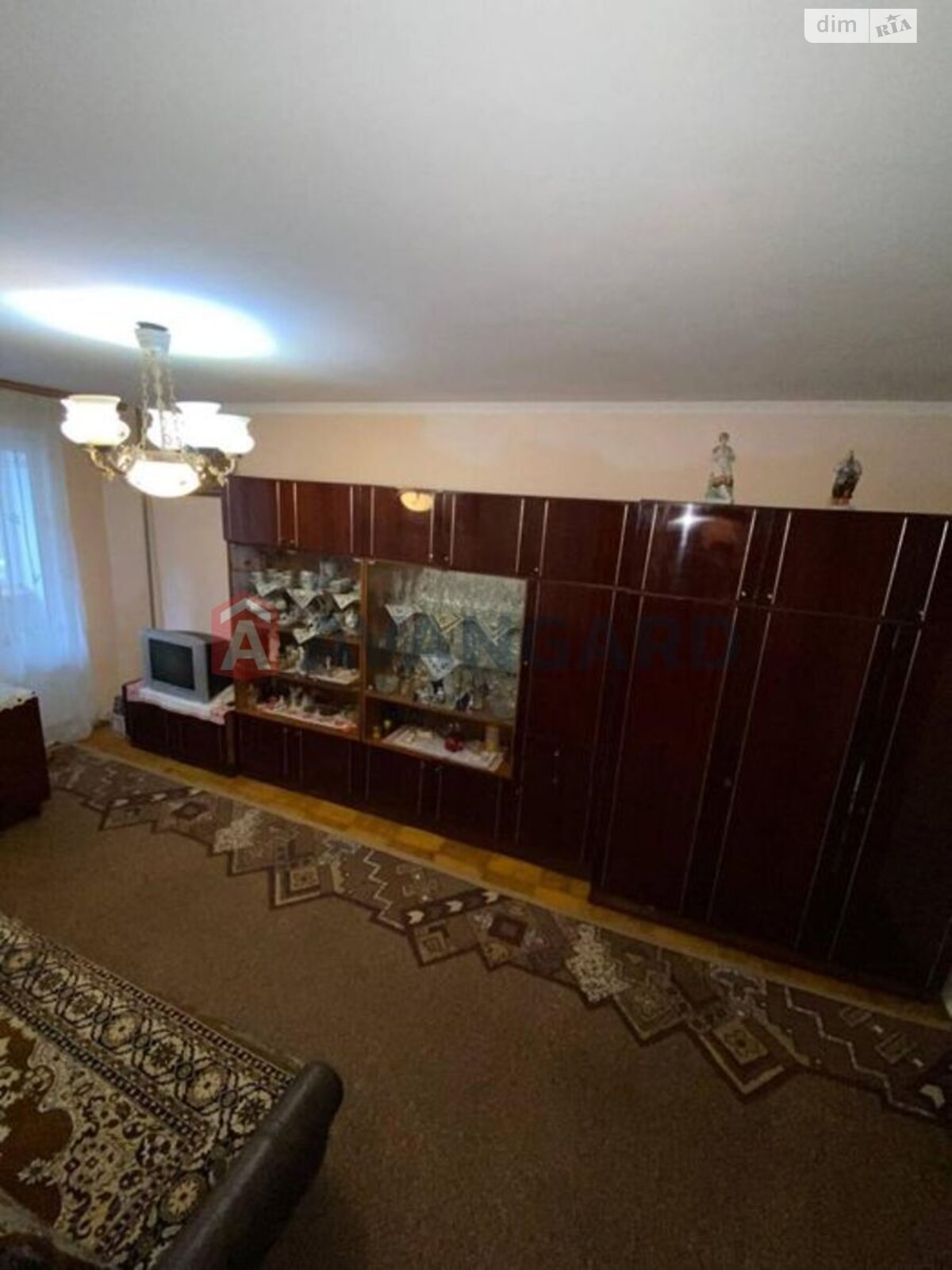 Продаж чотирикімнатної квартири в Львові, на вул. Шафарика 9, район Личаківський фото 1 Продаж чотирикімнатної квартири в Львові, на вул. Шафарика 9, район Личаківський фото 1