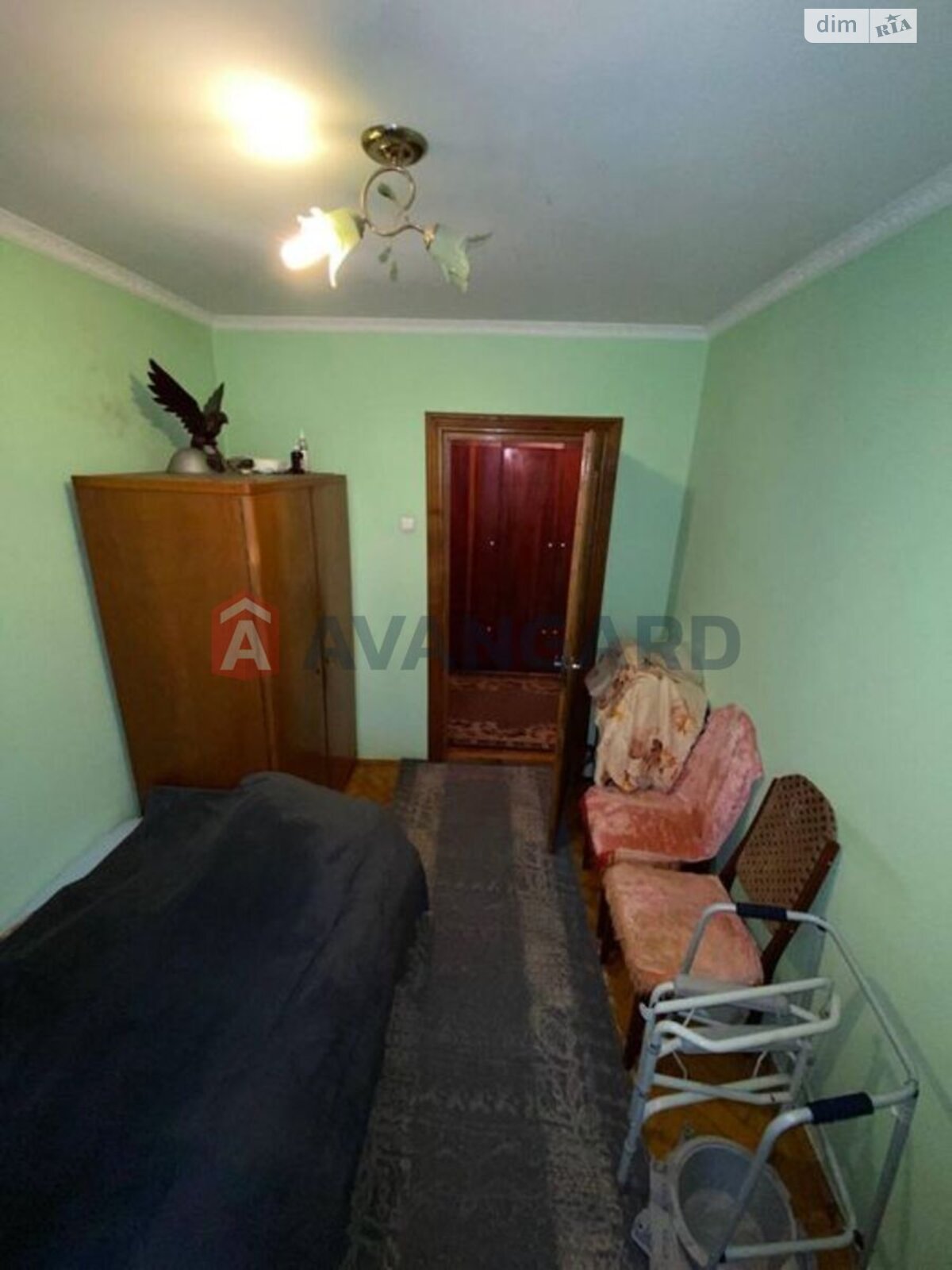 Продаж чотирикімнатної квартири в Львові, на вул. Шафарика 9, район Личаківський фото 1 Продаж чотирикімнатної квартири в Львові, на вул. Шафарика 9, район Личаківський фото 1