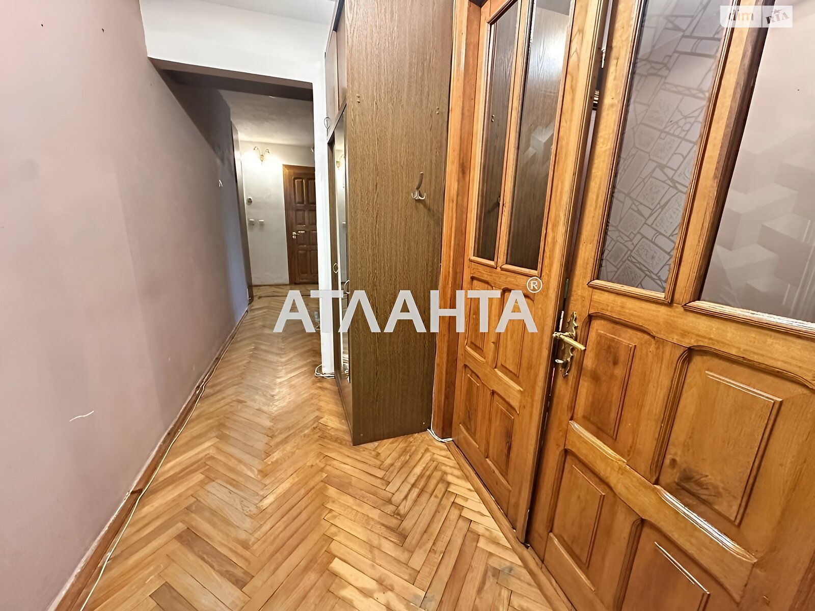 Продаж трикімнатної квартири в Львові, на вул. Шафарика, район Личаківський фото 2 Продаж трикімнатної квартири в Львові, на вул. Шафарика, район Личаківський фото 2