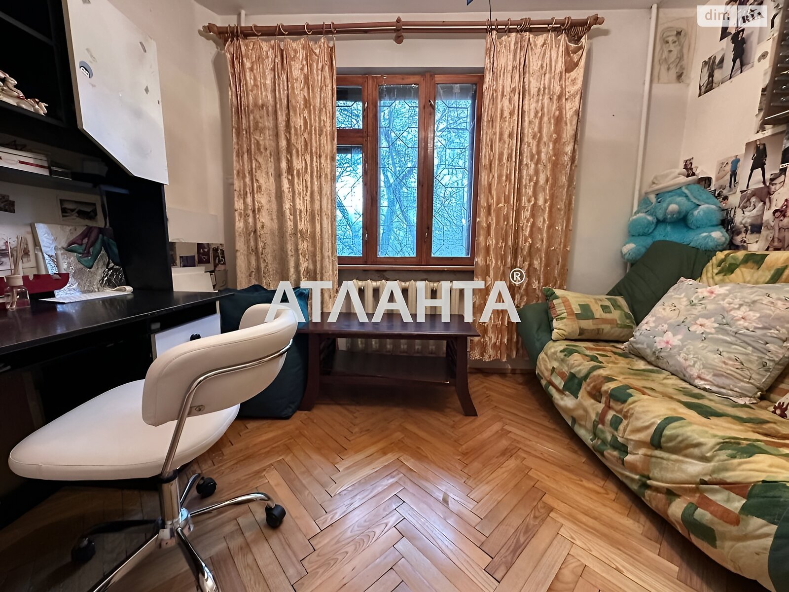 Продаж трикімнатної квартири в Львові, на вул. Шафарика, район Личаківський фото 2 Продаж трикімнатної квартири в Львові, на вул. Шафарика, район Личаківський фото 2
