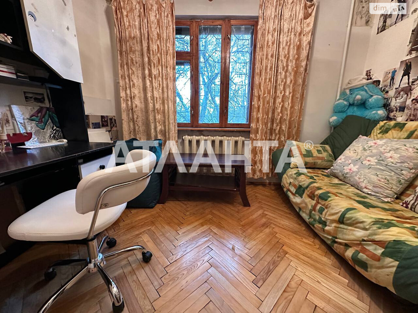 Продаж трикімнатної квартири в Львові, на вул. Шафарика, район Личаківський фото 2 Продаж трикімнатної квартири в Львові, на вул. Шафарика, район Личаківський фото 2