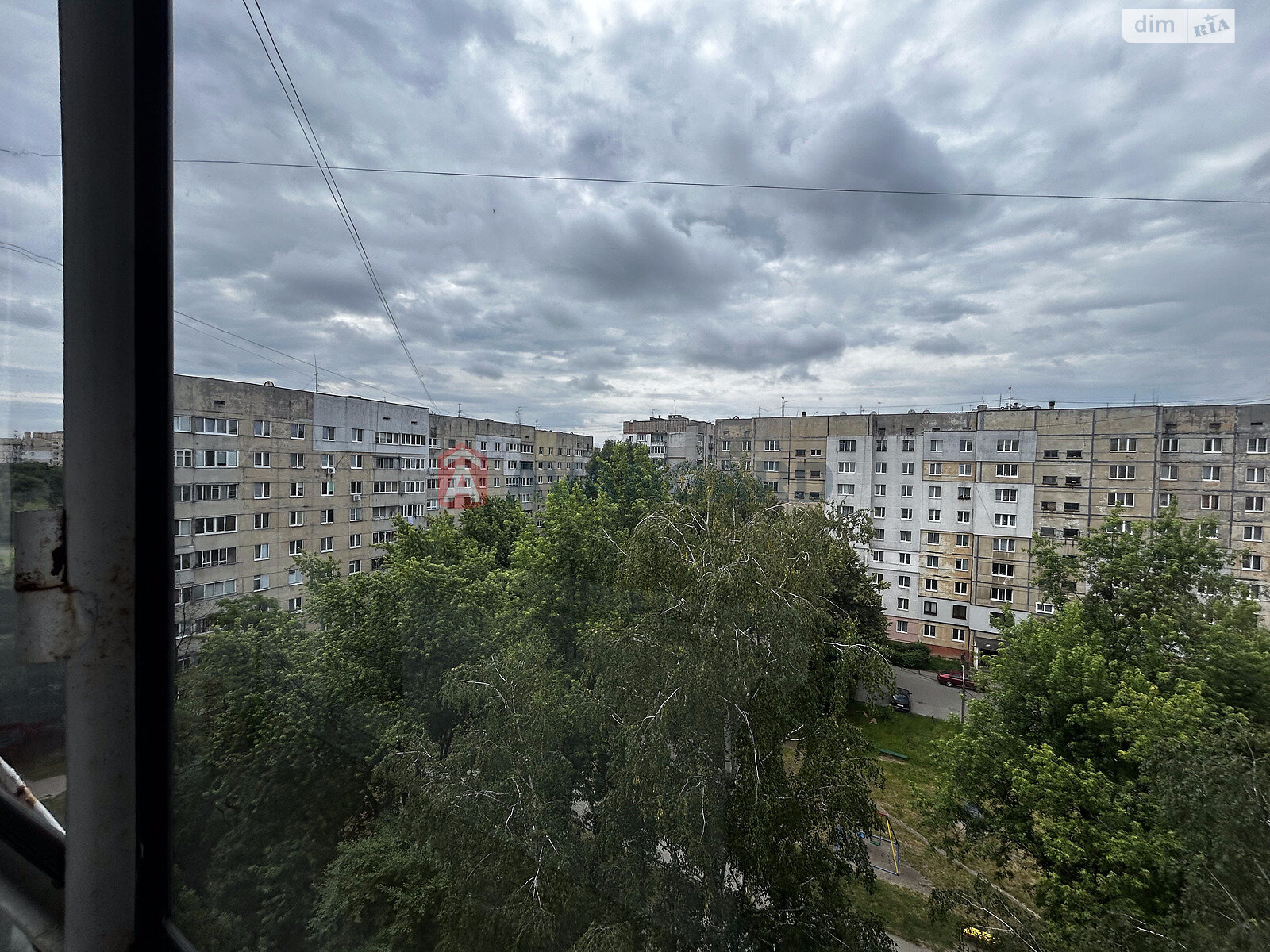 Продажа трехкомнатной квартиры в Львове, на ул. Шафарика 8, район Лычаковский фото 1