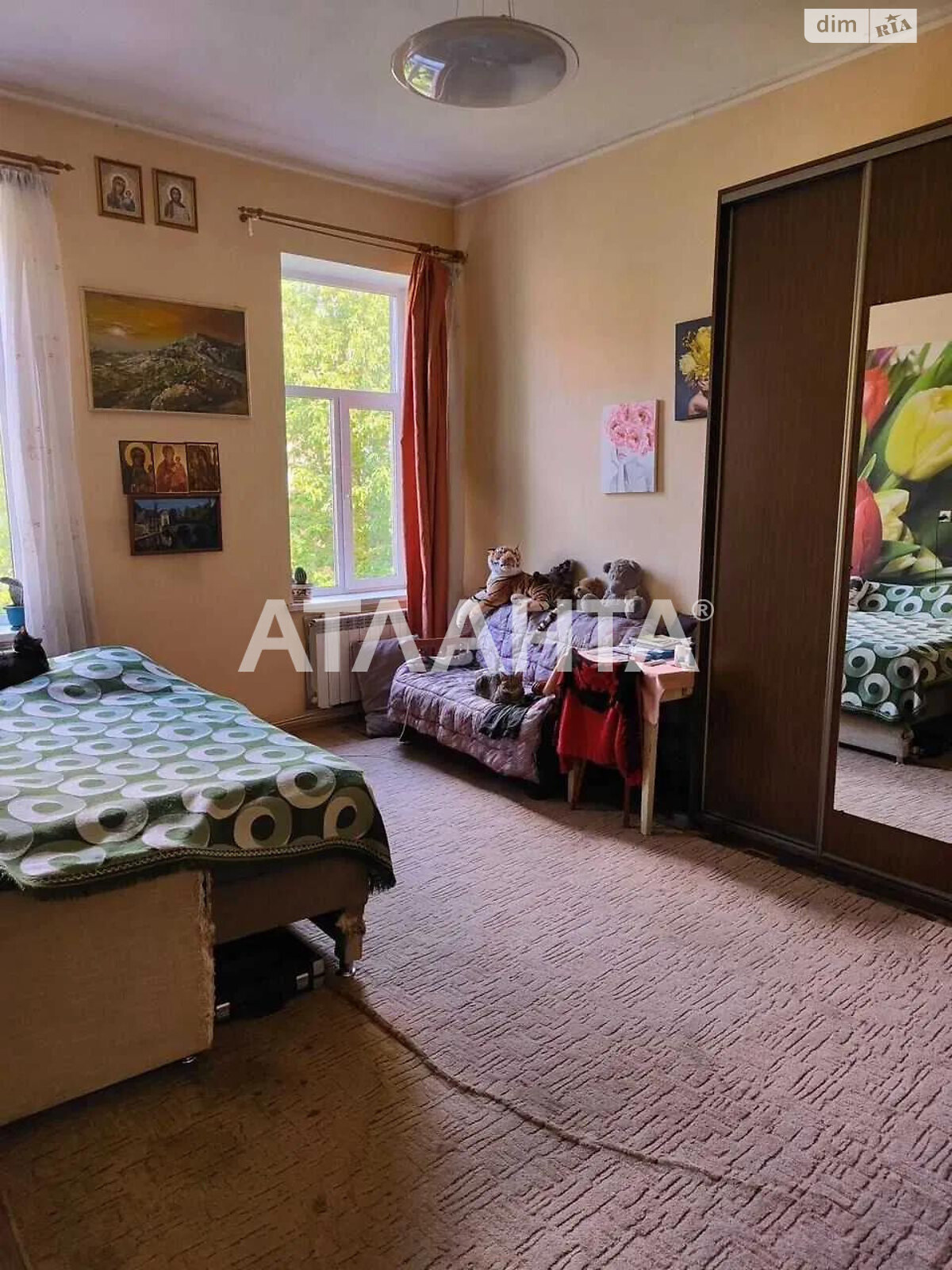 Продажа трехкомнатной квартиры в Львове, на ул. Верхратского, район Лычаковский фото 1 Продажа трехкомнатной квартиры в Львове, на ул. Верхратского, район Лычаковский фото 1