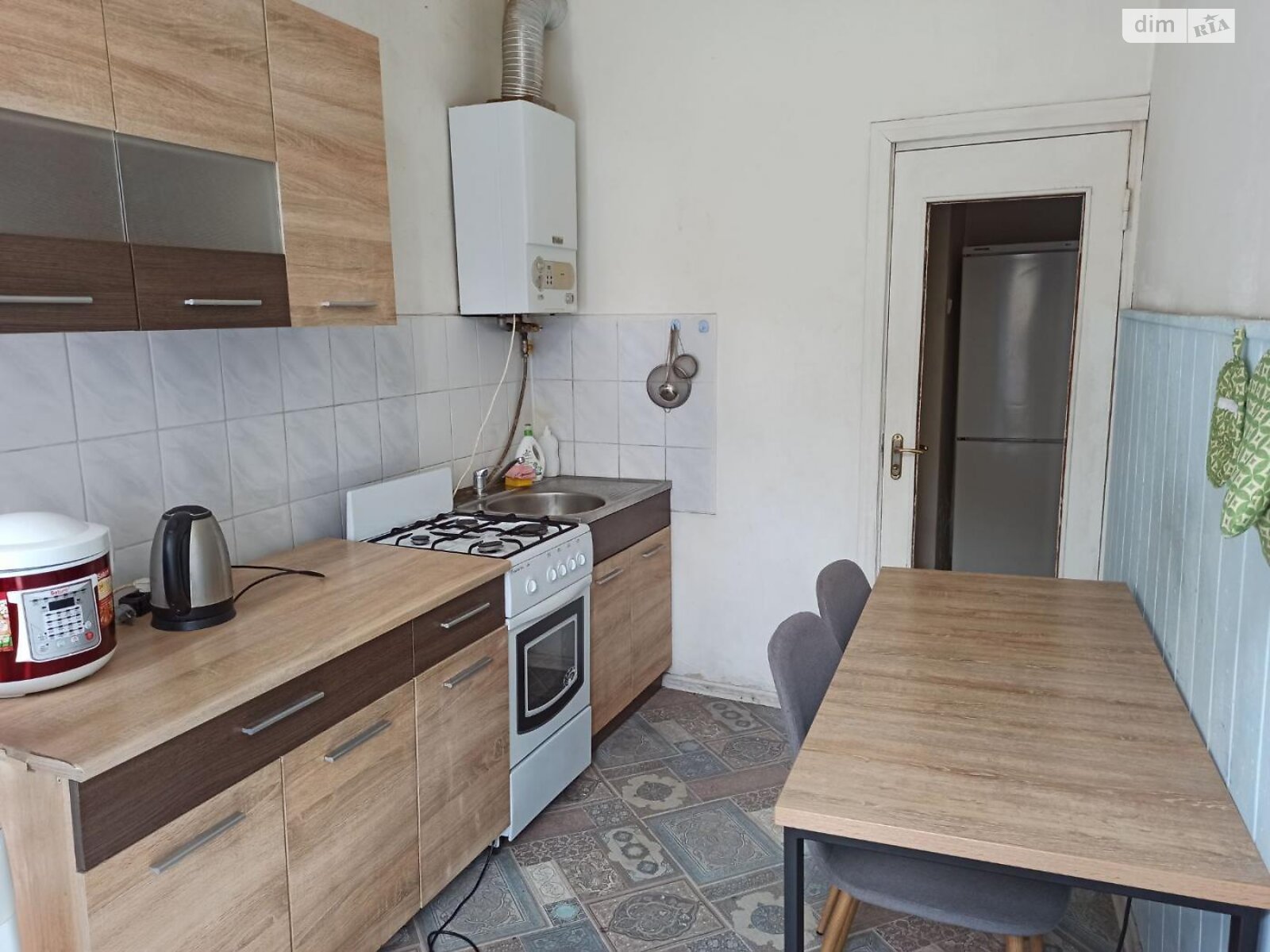 Продажа трехкомнатной квартиры в Львове, на ул. Патриарха Димитрия Яремы 16, район Лычаковский фото 1 Продажа трехкомнатной квартиры в Львове, на ул. Патриарха Димитрия Яремы 16, район Лычаковский фото 1