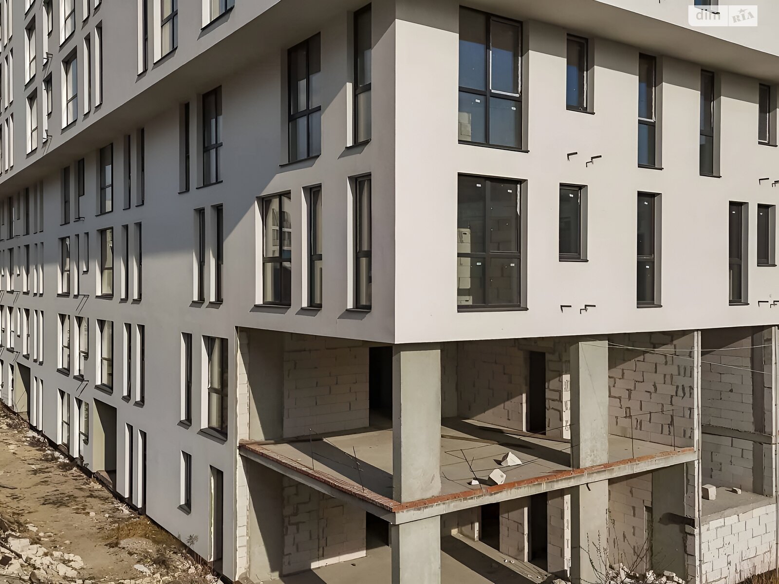 Продажа трехкомнатной квартиры в Львове, на ул. Новознесенская, район Лычаковский фото 1 Продажа трехкомнатной квартиры в Львове, на ул. Новознесенская, район Лычаковский фото 1