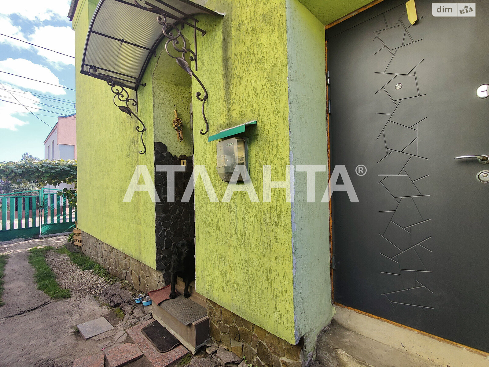 Продаж двокімнатної квартири в Львові, на вул. Симиренків, район Личаківський фото 1 Продаж двокімнатної квартири в Львові, на вул. Симиренків, район Личаківський фото 1