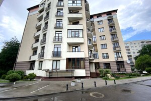 Продажа трехкомнатной квартиры в Львове, на ул. Майоровка 9, район Майоровка фото 2