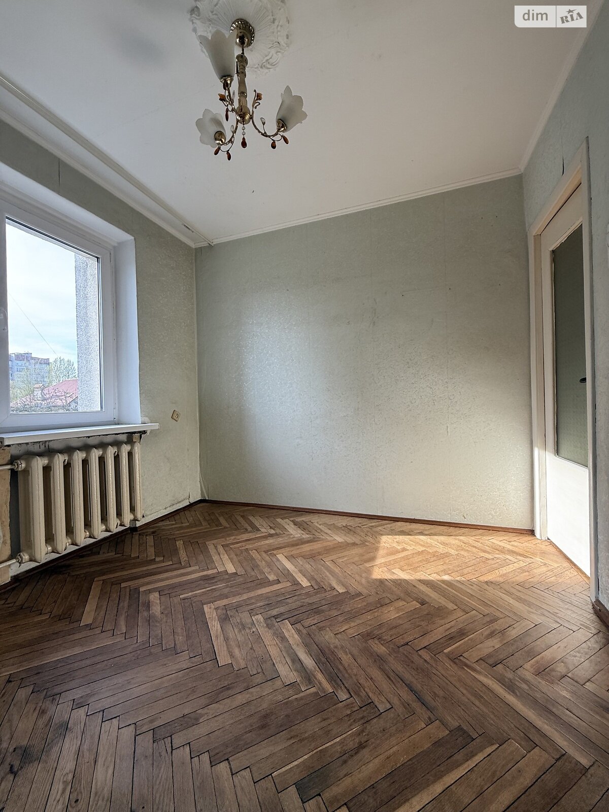 Продажа четырехкомнатной квартиры в Львове, на ул. Китайская 10, район Майоровка фото 1 Продажа четырехкомнатной квартиры в Львове, на ул. Китайская 10, район Майоровка фото 1
