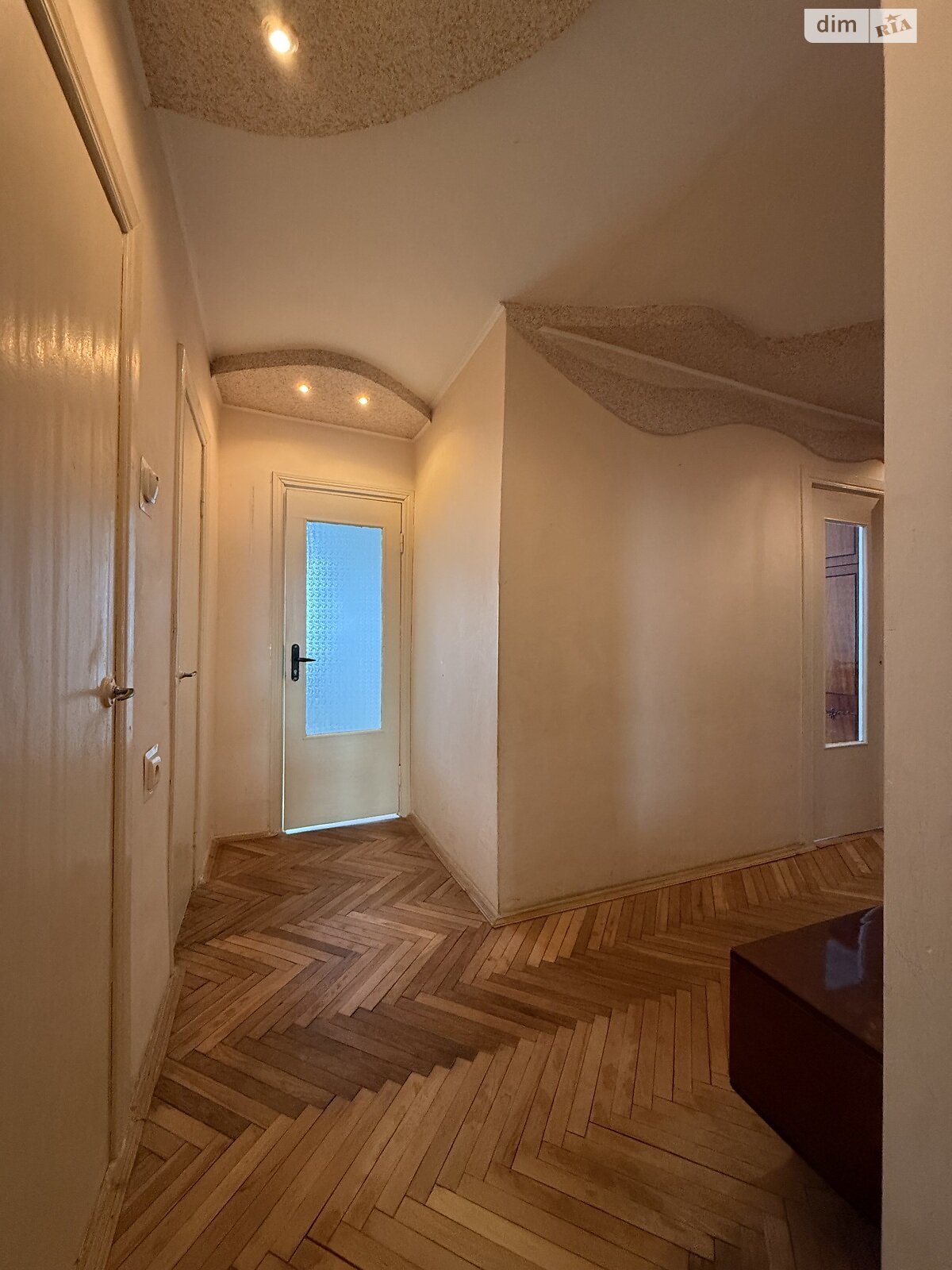 Продажа четырехкомнатной квартиры в Львове, на ул. Китайская 10, район Майоровка фото 1 Продажа четырехкомнатной квартиры в Львове, на ул. Китайская 10, район Майоровка фото 1