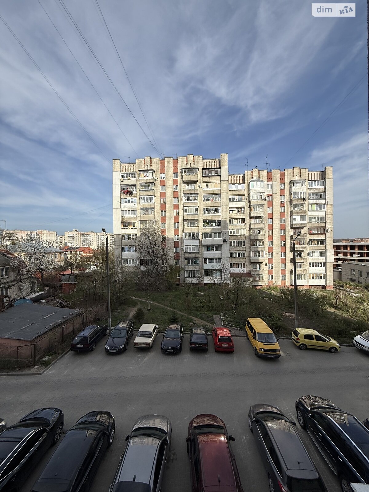 Продажа четырехкомнатной квартиры в Львове, на ул. Китайская 10, район Майоровка фото 1 Продажа четырехкомнатной квартиры в Львове, на ул. Китайская 10, район Майоровка фото 1