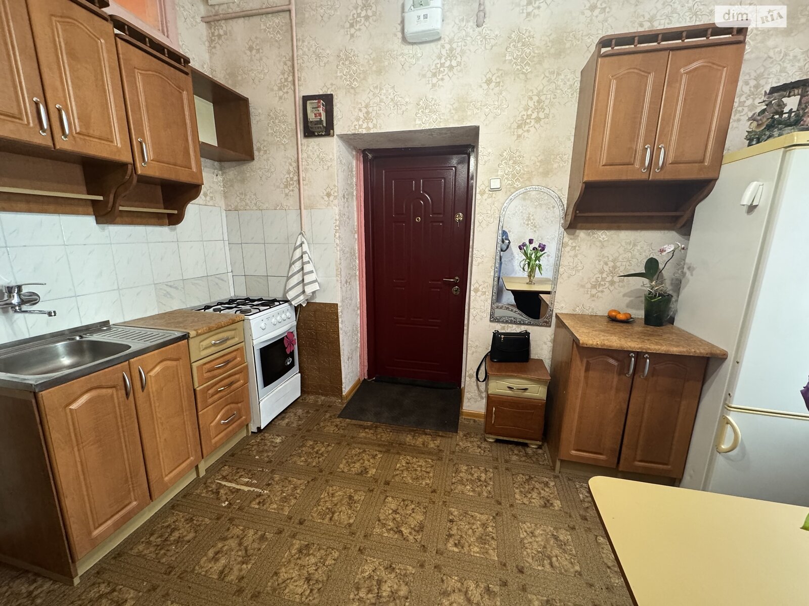 Продажа однокомнатной квартиры в Львове, на ул. Михновских Братьев 24, район Научная фото 1 Продажа однокомнатной квартиры в Львове, на ул. Михновских Братьев 24, район Научная фото 1
