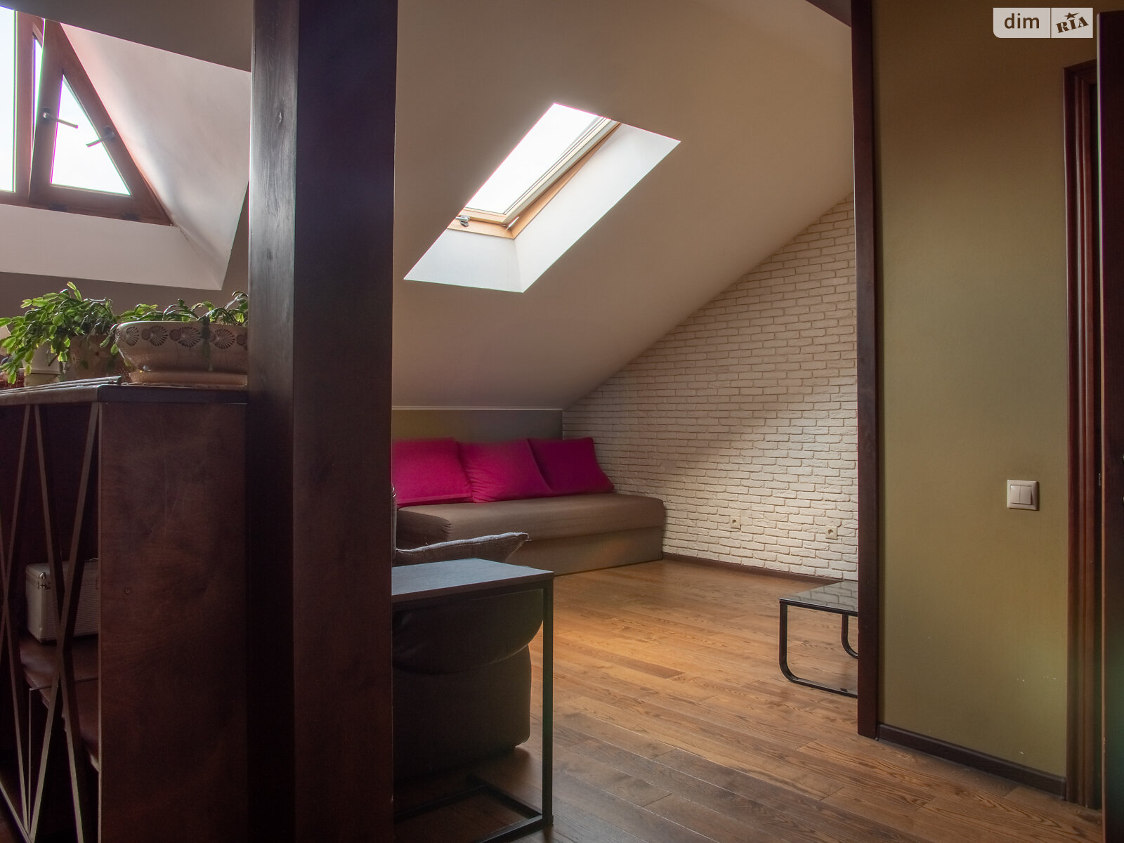 Продаж п`ятикімнатної квартири в Львові, на вул. Рубчака Івана 33, район Наукова фото 1 Продаж п`ятикімнатної квартири в Львові, на вул. Рубчака Івана 33, район Наукова фото 1