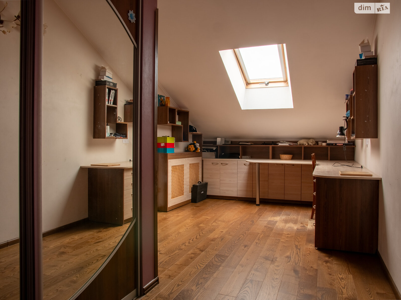 Продаж п`ятикімнатної квартири в Львові, на вул. Рубчака Івана 33, район Наукова фото 1 Продаж п`ятикімнатної квартири в Львові, на вул. Рубчака Івана 33, район Наукова фото 1