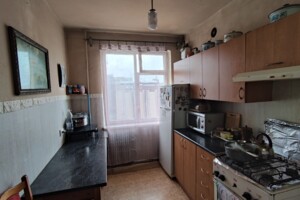 Продажа трехкомнатной квартиры в Львове, на ул. Владимира Великого 63, район Научная фото 2