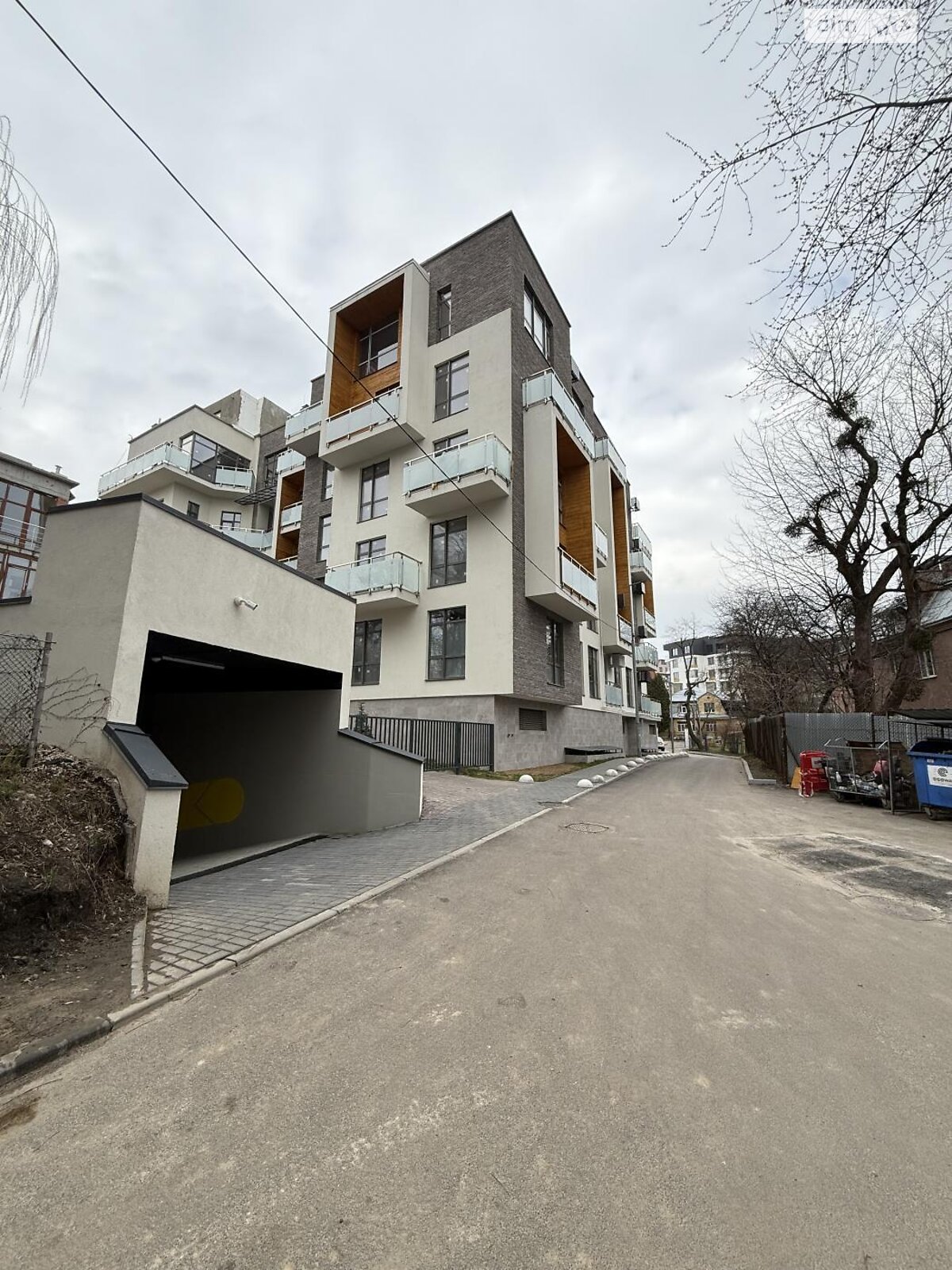 Продажа двухкомнатной квартиры в Львове, на ул. Карманского, район Новый Львов фото 1 Продажа двухкомнатной квартиры в Львове, на ул. Карманского, район Новый Львов фото 1