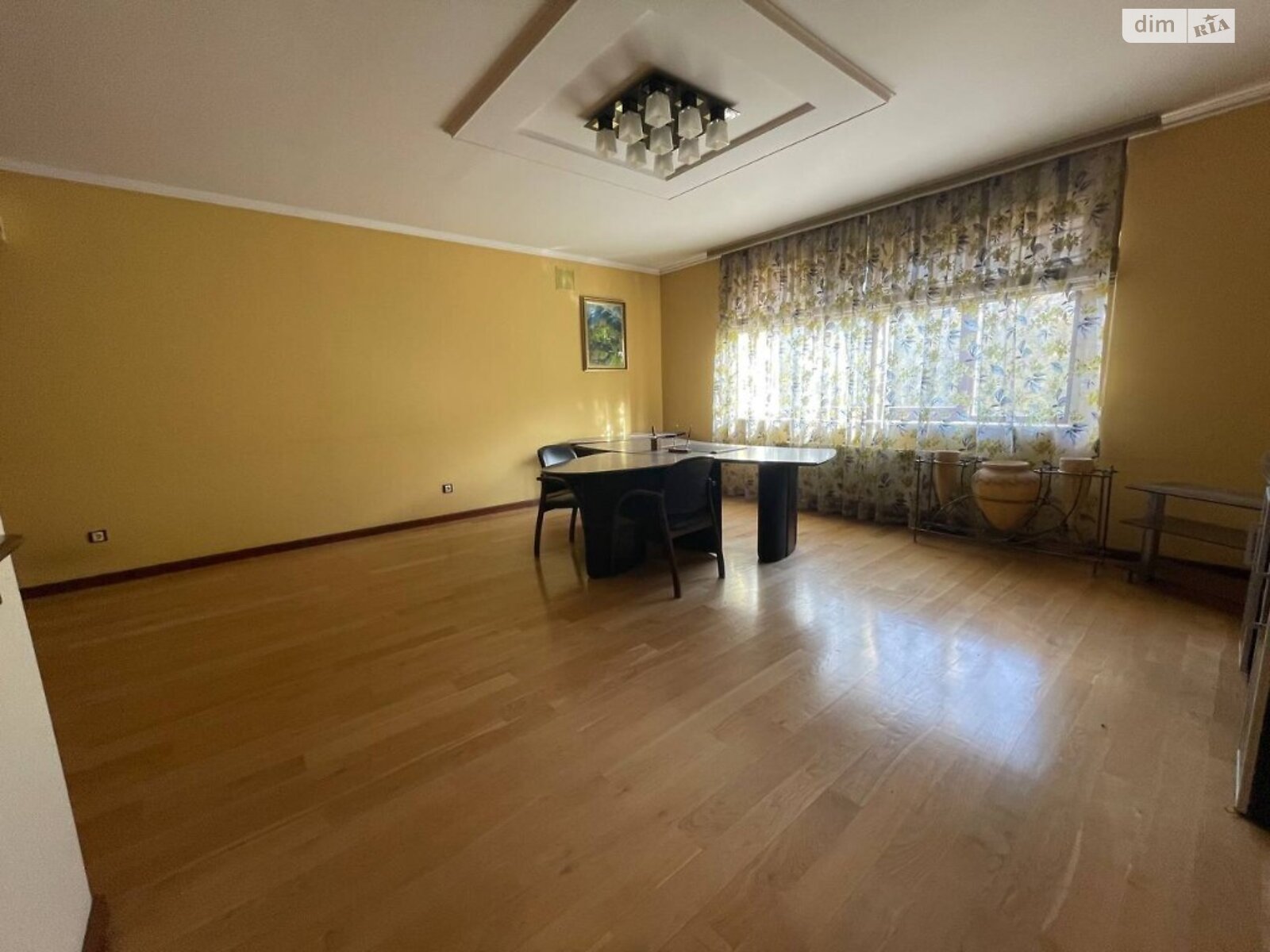 Продажа четырехкомнатной квартиры в Львове, на ул. Мирного Панаса, район Новый Львов фото 1