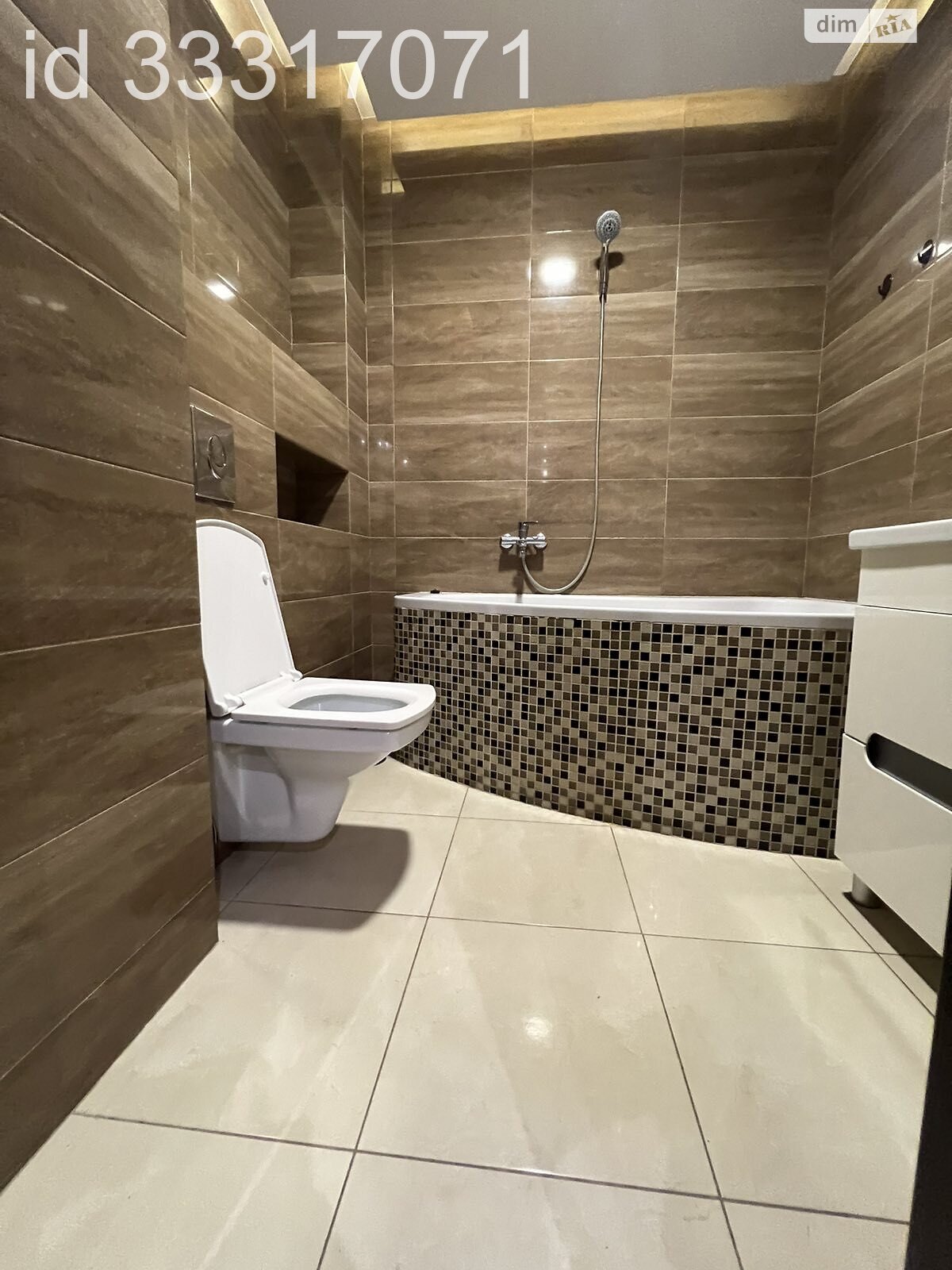 Продаж двокімнатної квартири в Львові, на вул. Тернопільська 21А, район Сихівський фото 1 Продаж двокімнатної квартири в Львові, на вул. Тернопільська 21А, район Сихівський фото 1