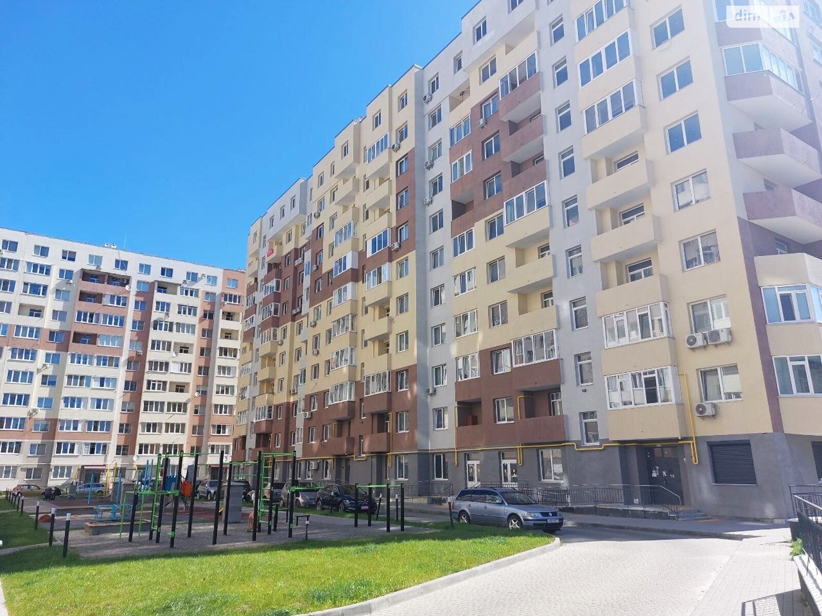 Продажа трехкомнатной квартиры в Львове, на ул. Венгерская, район Новый Львов фото 1 Продажа трехкомнатной квартиры в Львове, на ул. Венгерская, район Новый Львов фото 1
