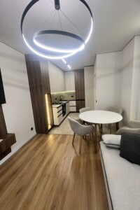 Продаж однокімнатної квартири в Львові, на вул. Угорська 12, район Новий Львів фото 2