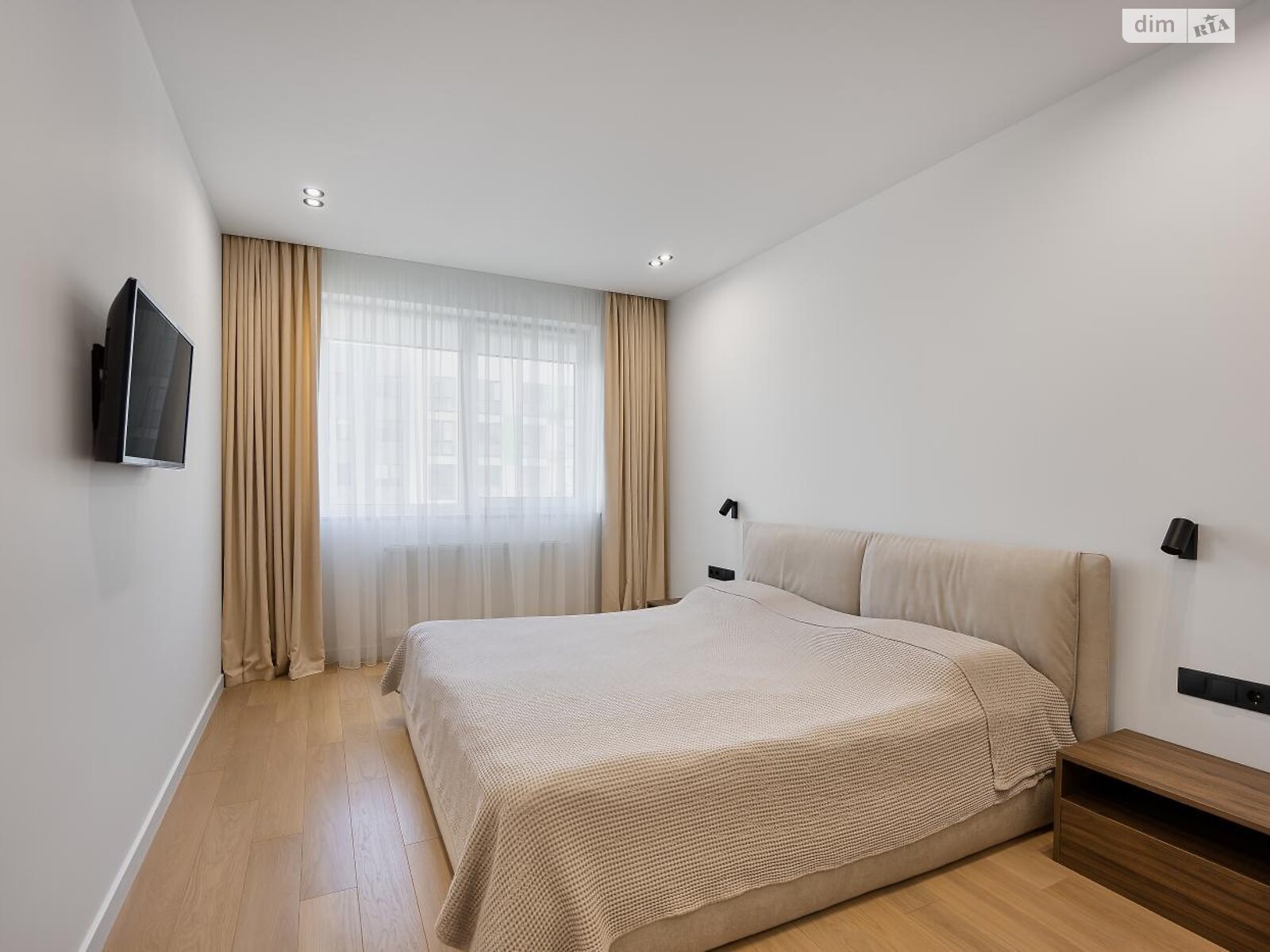 Продажа двухкомнатной квартиры в Львове, на ул. Венгерская 12, район Новый Львов фото 1 Продажа двухкомнатной квартиры в Львове, на ул. Венгерская 12, район Новый Львов фото 1