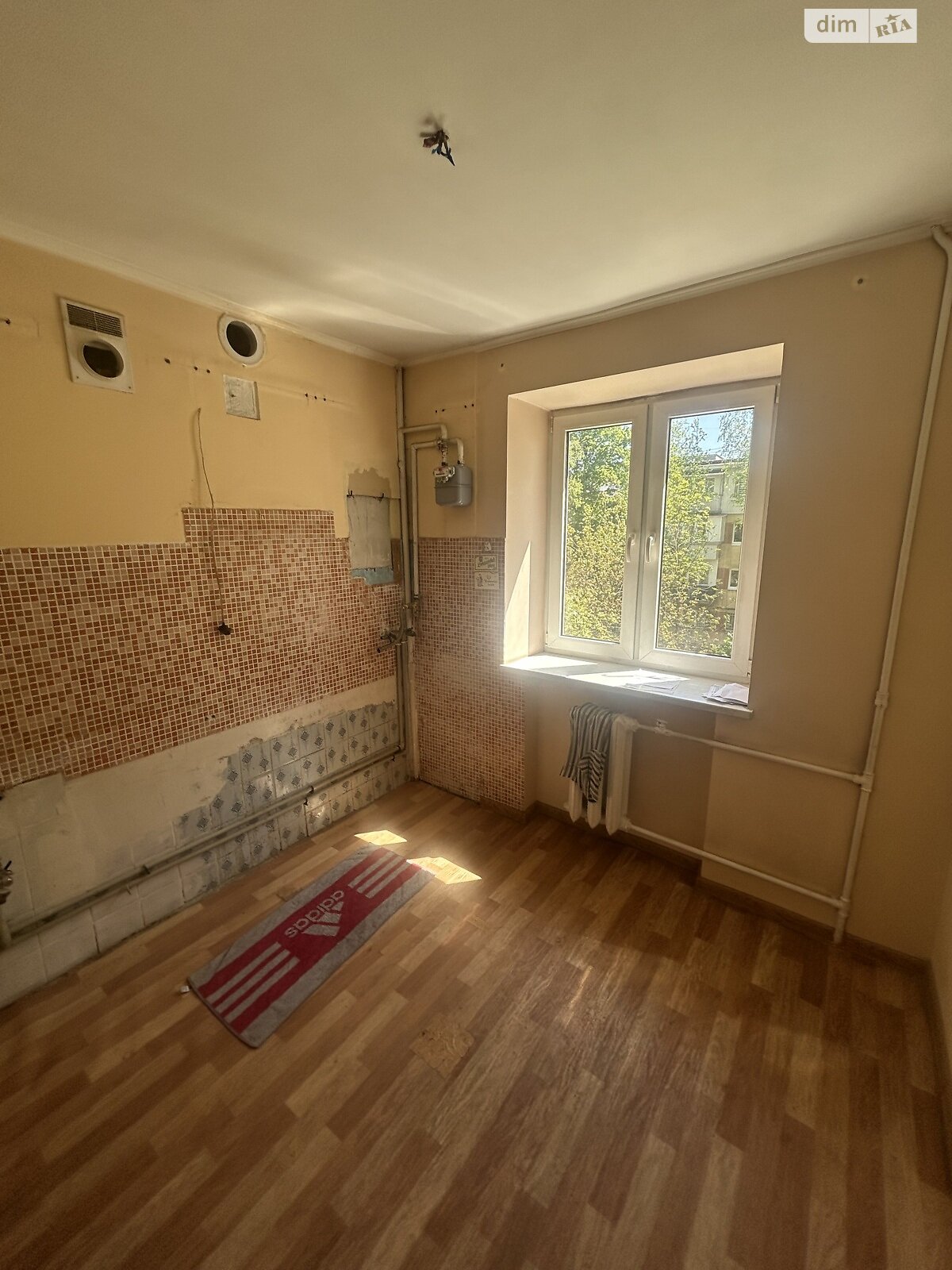 Продажа двухкомнатной квартиры в Львове, на ул. Апрельская 5, район Новый Свет фото 1 Продажа двухкомнатной квартиры в Львове, на ул. Апрельская 5, район Новый Свет фото 1