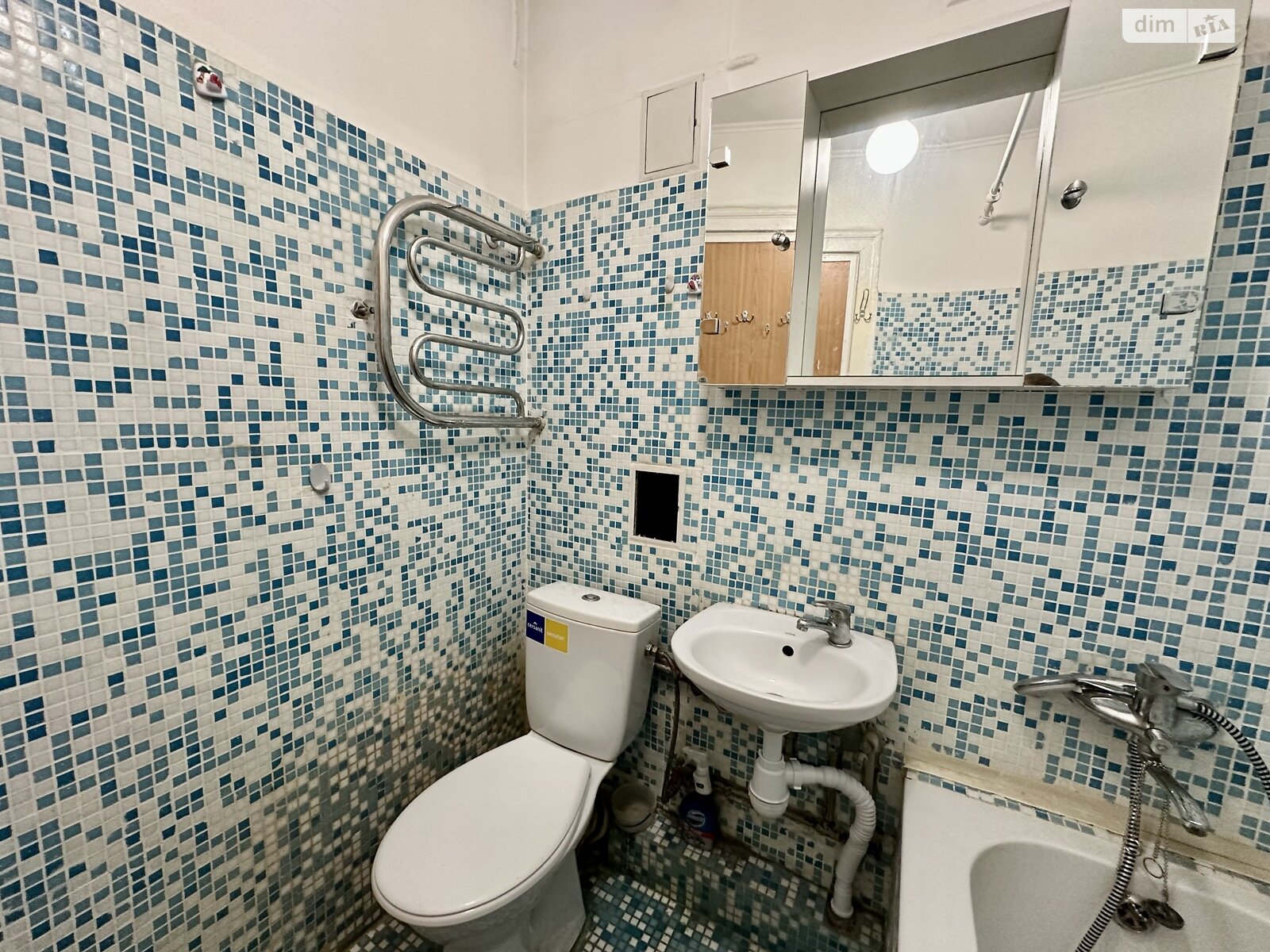 Продаж двокімнатної квартири в Львові, на вул. Квітнева, район Новий Світ фото 1