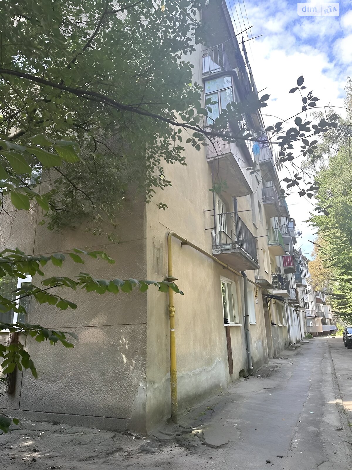 Продаж двокімнатної квартири в Львові, на вул. Героїв УПА 77, район Новий Світ фото 1 Продаж двокімнатної квартири в Львові, на вул. Героїв УПА 77, район Новий Світ фото 1