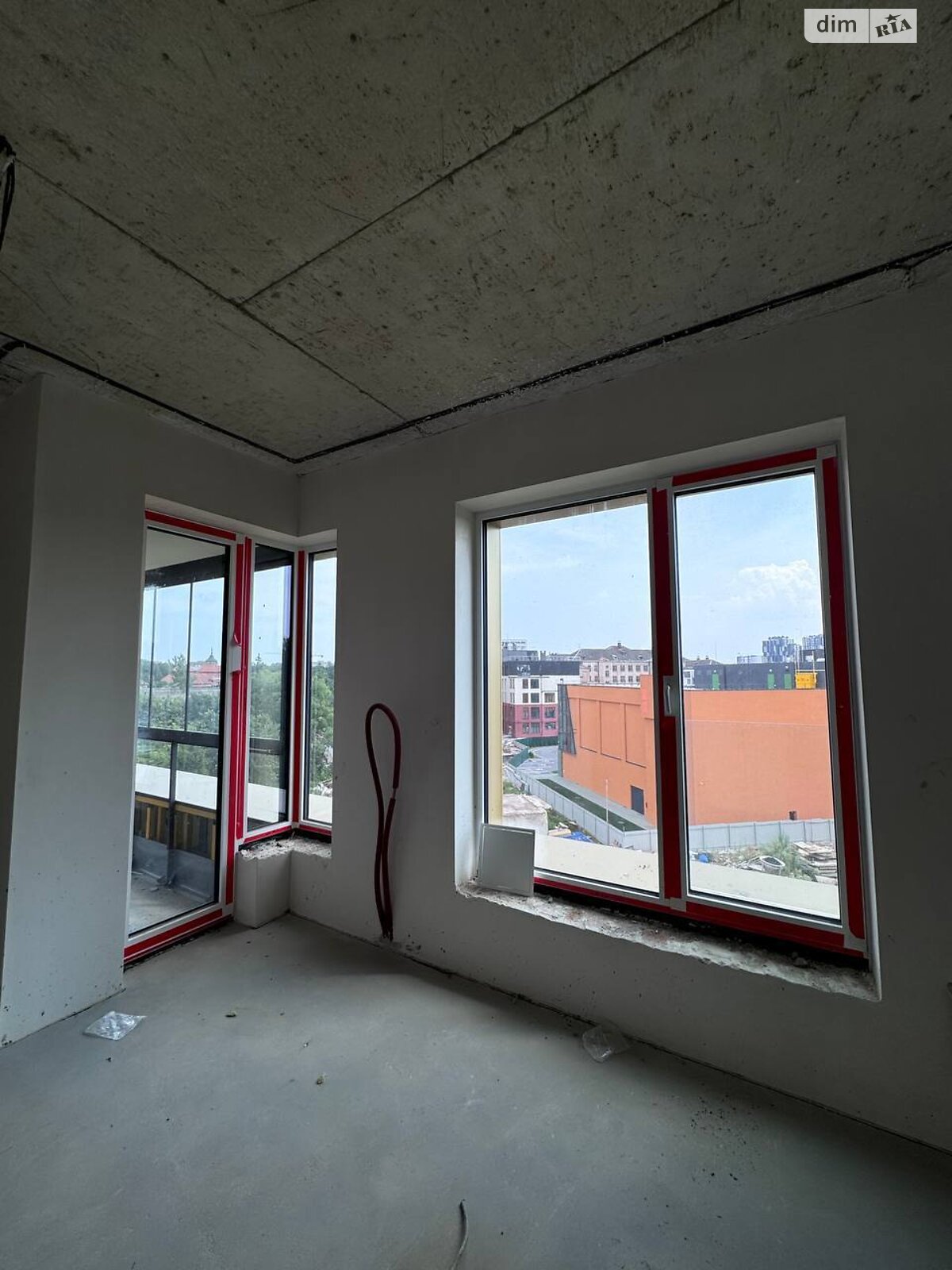 Продажа четырехкомнатной квартиры в Львове, на ул. Гординских 15А, район Новый Свет фото 1