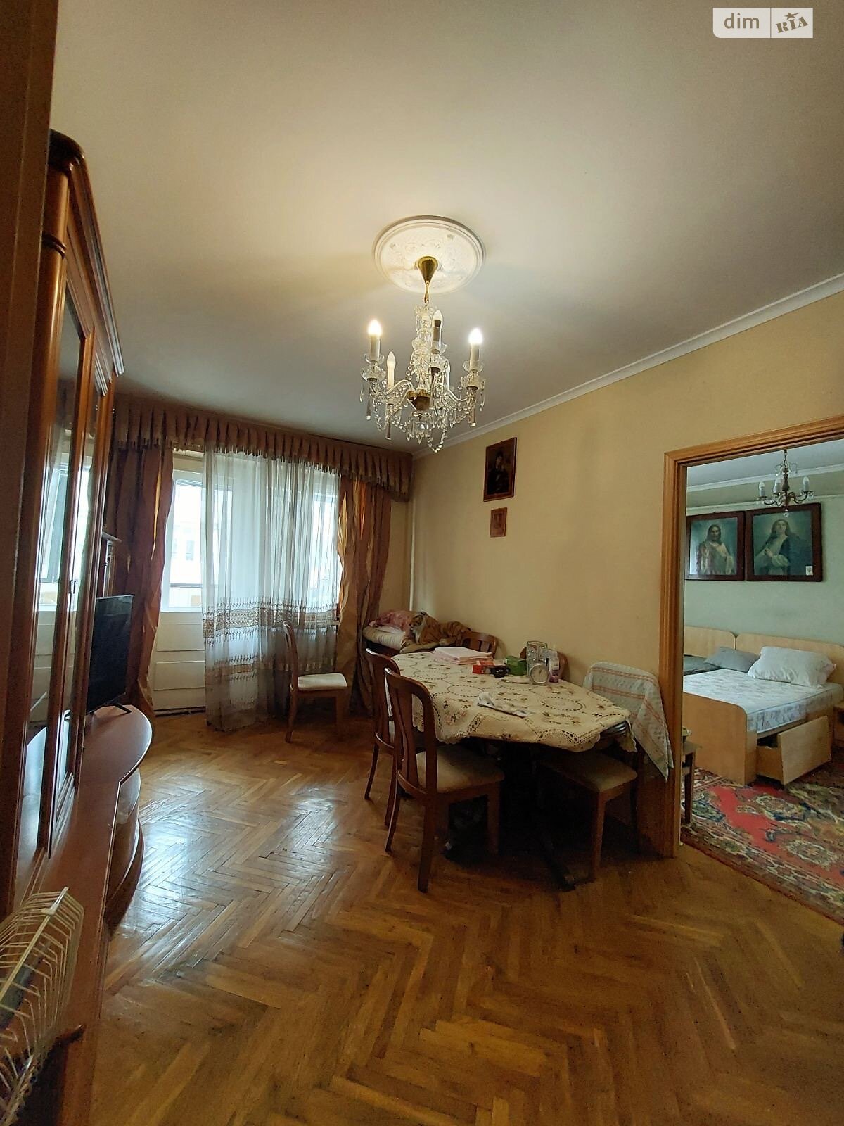 Продаж двокімнатної квартири в Львові, на вул. Художня, район Новий Світ фото 1 Продаж двокімнатної квартири в Львові, на вул. Художня, район Новий Світ фото 1