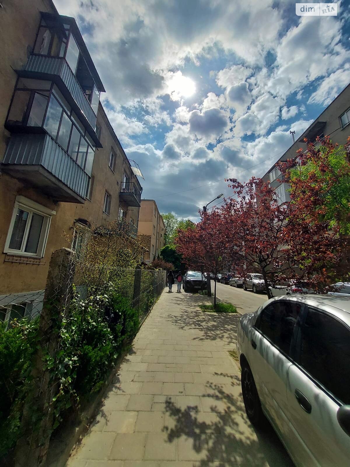 Продаж двокімнатної квартири в Львові, на вул. Художня, район Новий Світ фото 1 Продаж двокімнатної квартири в Львові, на вул. Художня, район Новий Світ фото 1