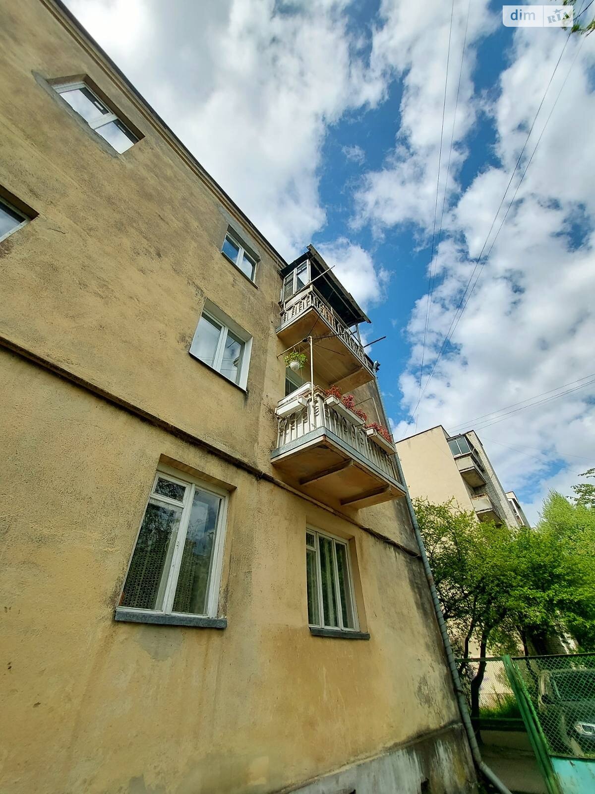 Продаж двокімнатної квартири в Львові, на вул. Художня, район Новий Світ фото 1 Продаж двокімнатної квартири в Львові, на вул. Художня, район Новий Світ фото 1