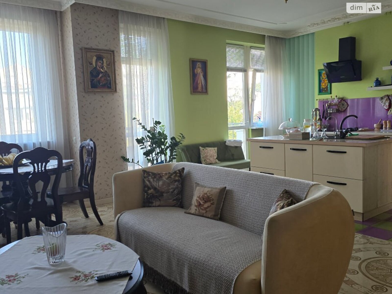 Продажа шестикомнатной квартиры в Львове, на ул. Конотопская 25, район Новый Свет фото 1 Продажа шестикомнатной квартиры в Львове, на ул. Конотопская 25, район Новый Свет фото 1
