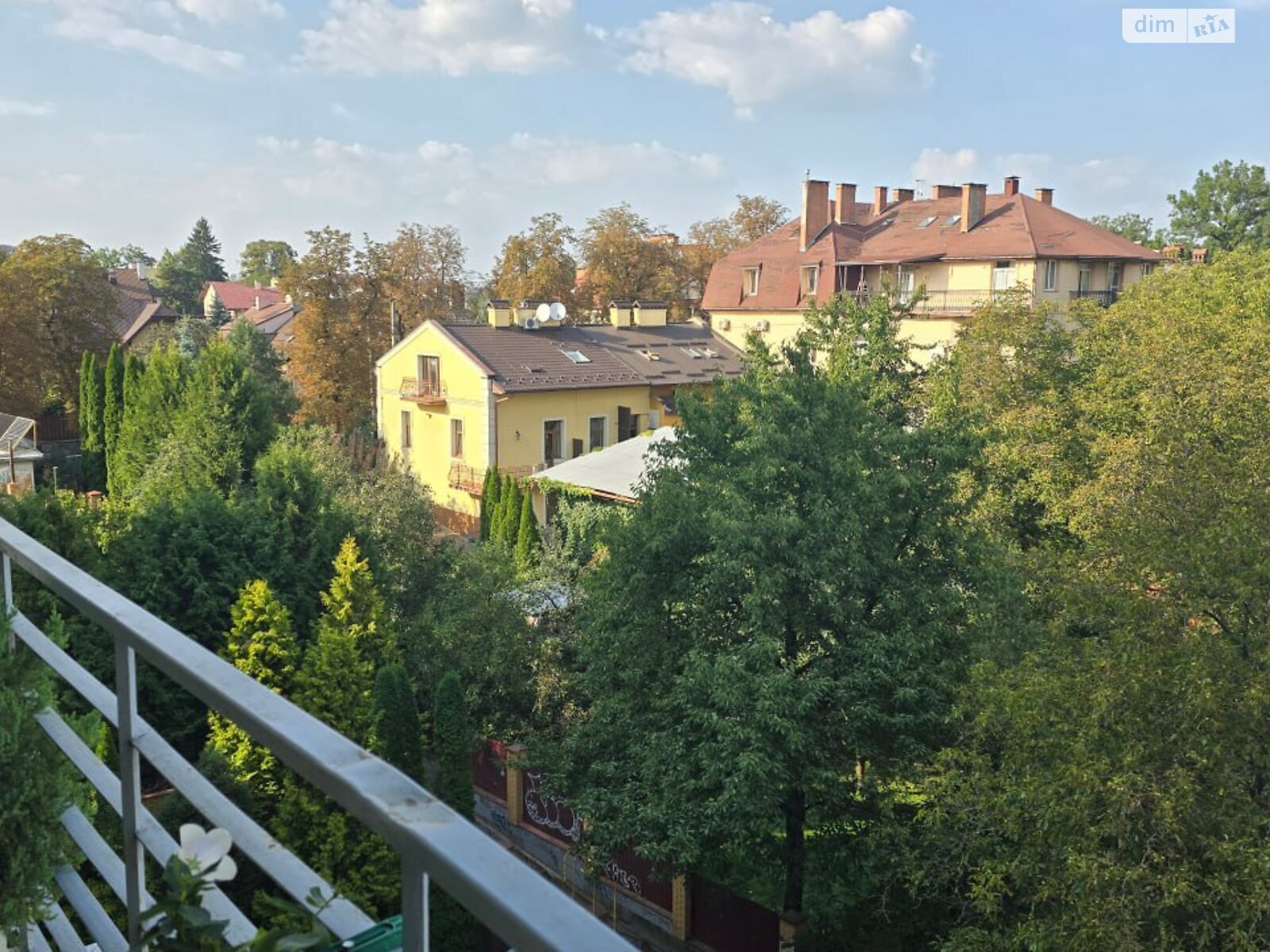 Продажа шестикомнатной квартиры в Львове, на ул. Конотопская 25, район Новый Свет фото 1 Продажа шестикомнатной квартиры в Львове, на ул. Конотопская 25, район Новый Свет фото 1