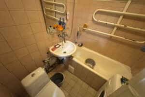 Продажа трехкомнатной квартиры в Львове, на ул. Перемышльский, район Новый Свет фото 2