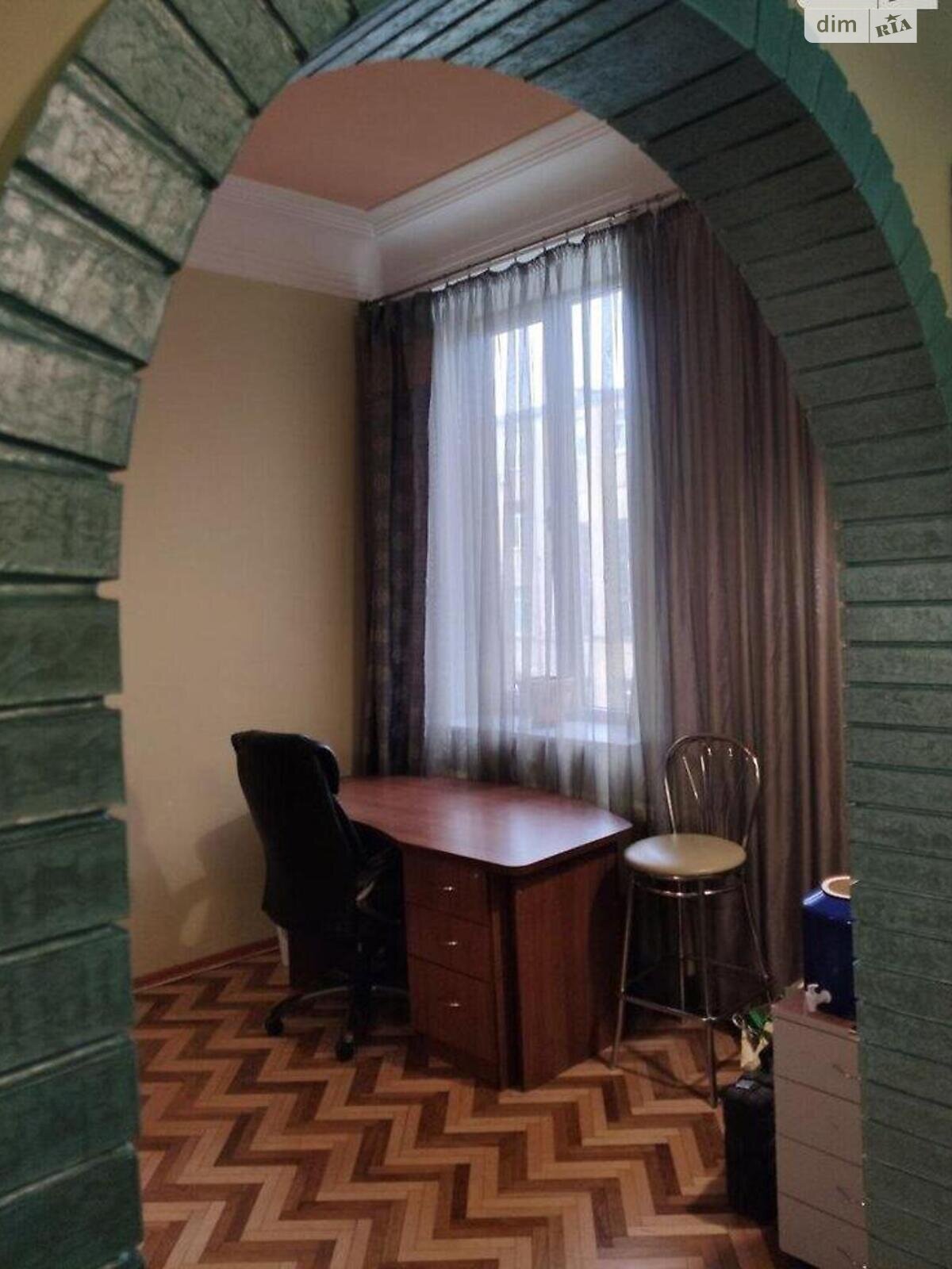 Продажа четырехкомнатной квартиры в Львове, на ул. Левинского Ивана 14, район Новый Свет фото 1