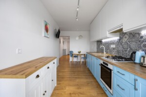 Продаж двокімнатної квартири в Львові, на вул. Оноре де Бальзака 25, фото 2