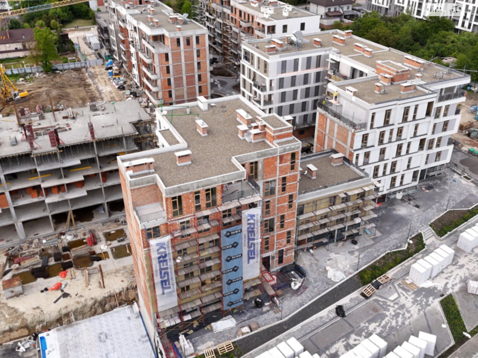Продаж трикімнатної квартири в Львові, на вул. Пасічна 154, район Пасіки фото 1 Продаж трикімнатної квартири в Львові, на вул. Пасічна 154, район Пасіки фото 1