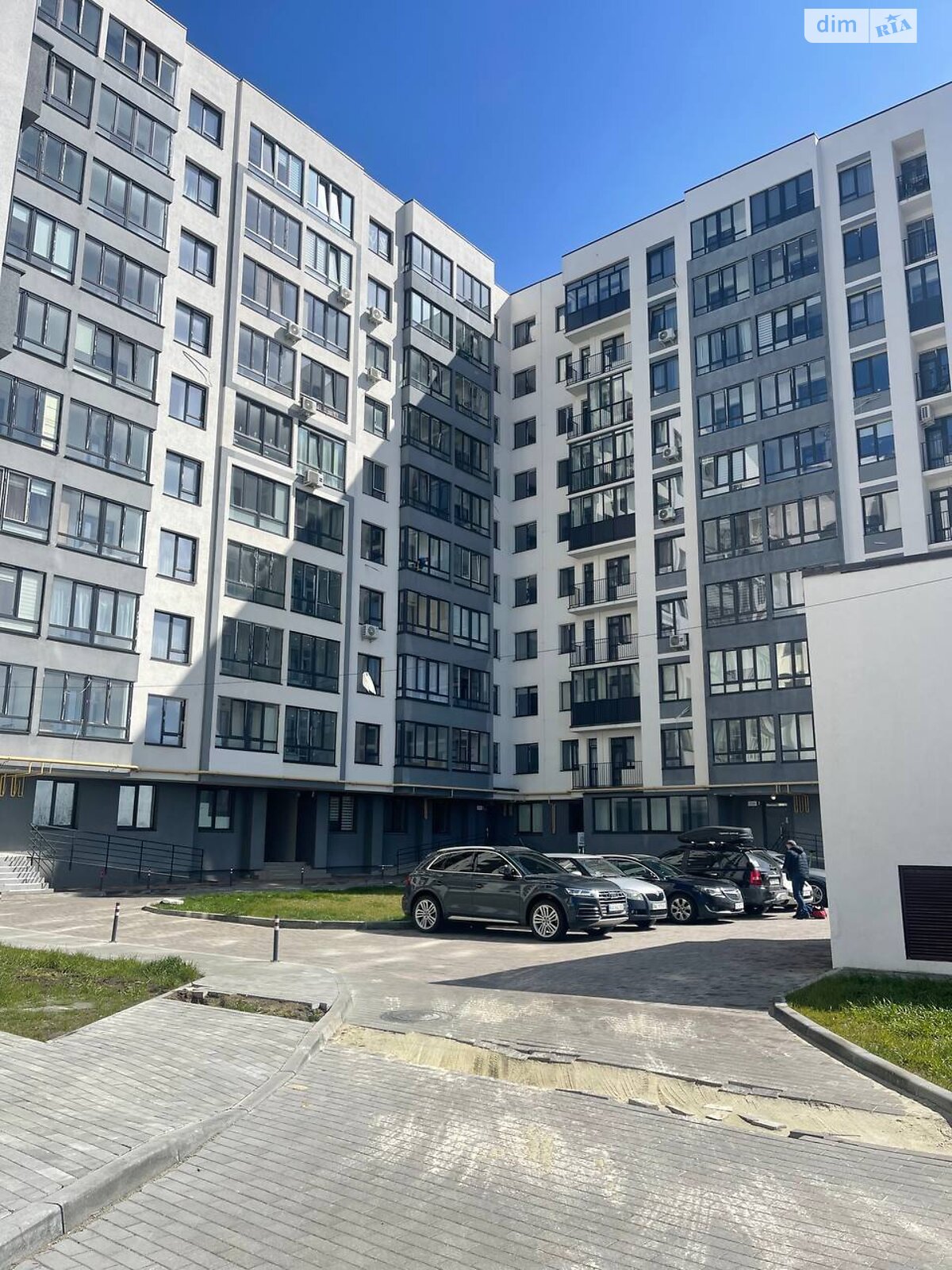 Продажа двухкомнатной квартиры в Львове, на ул. Длинная 30А, район Пасеки фото 1 Продажа двухкомнатной квартиры в Львове, на ул. Длинная 30А, район Пасеки фото 1
