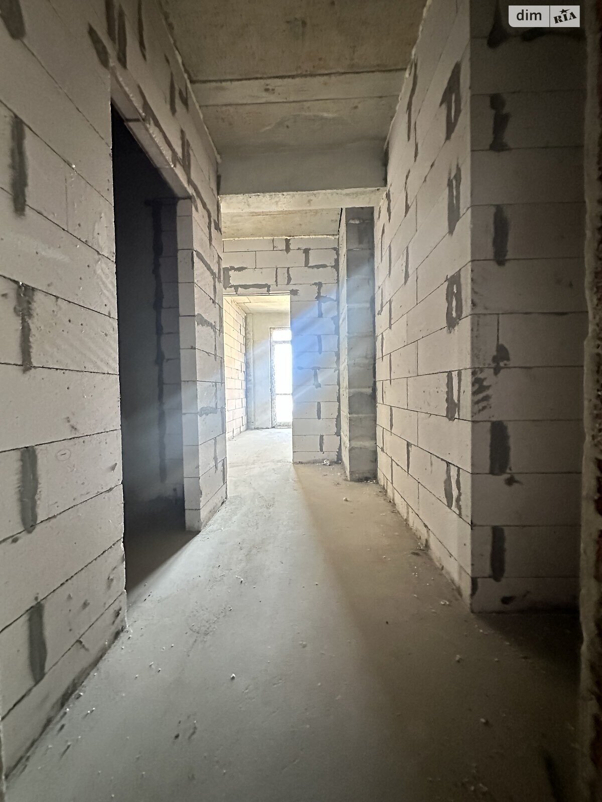 Продаж однокімнатної квартири в Львові, на вул. Довга, район Пасіки фото 1 Продаж однокімнатної квартири в Львові, на вул. Довга, район Пасіки фото 1