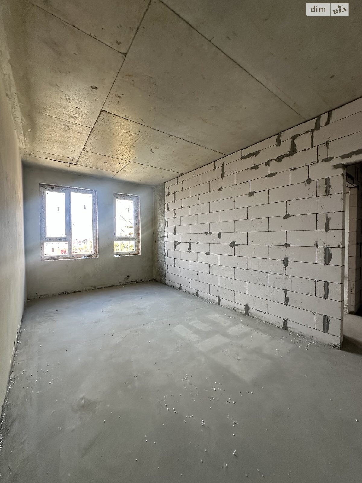 Продаж однокімнатної квартири в Львові, на вул. Довга, район Пасіки фото 1 Продаж однокімнатної квартири в Львові, на вул. Довга, район Пасіки фото 1