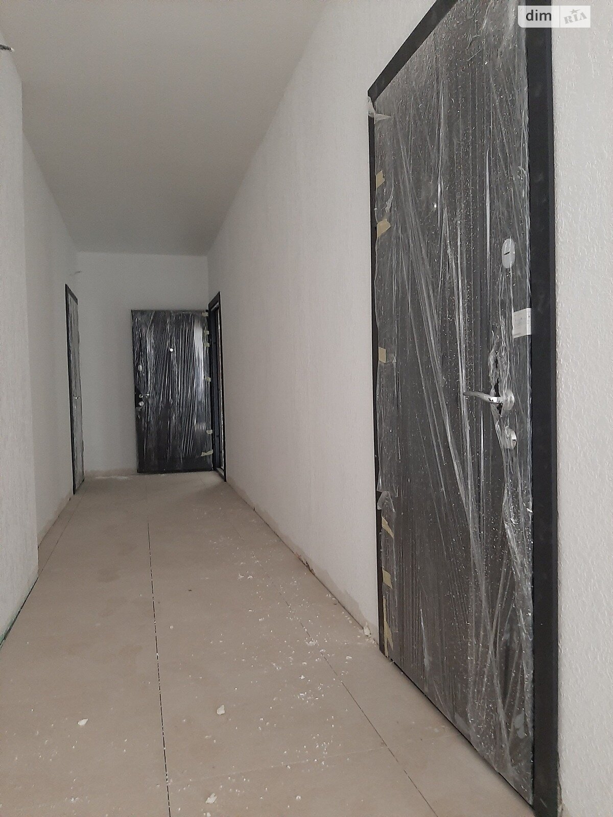 Продаж однокімнатної квартири в Львові, на вул. Довга 30, район Пасіки фото 1