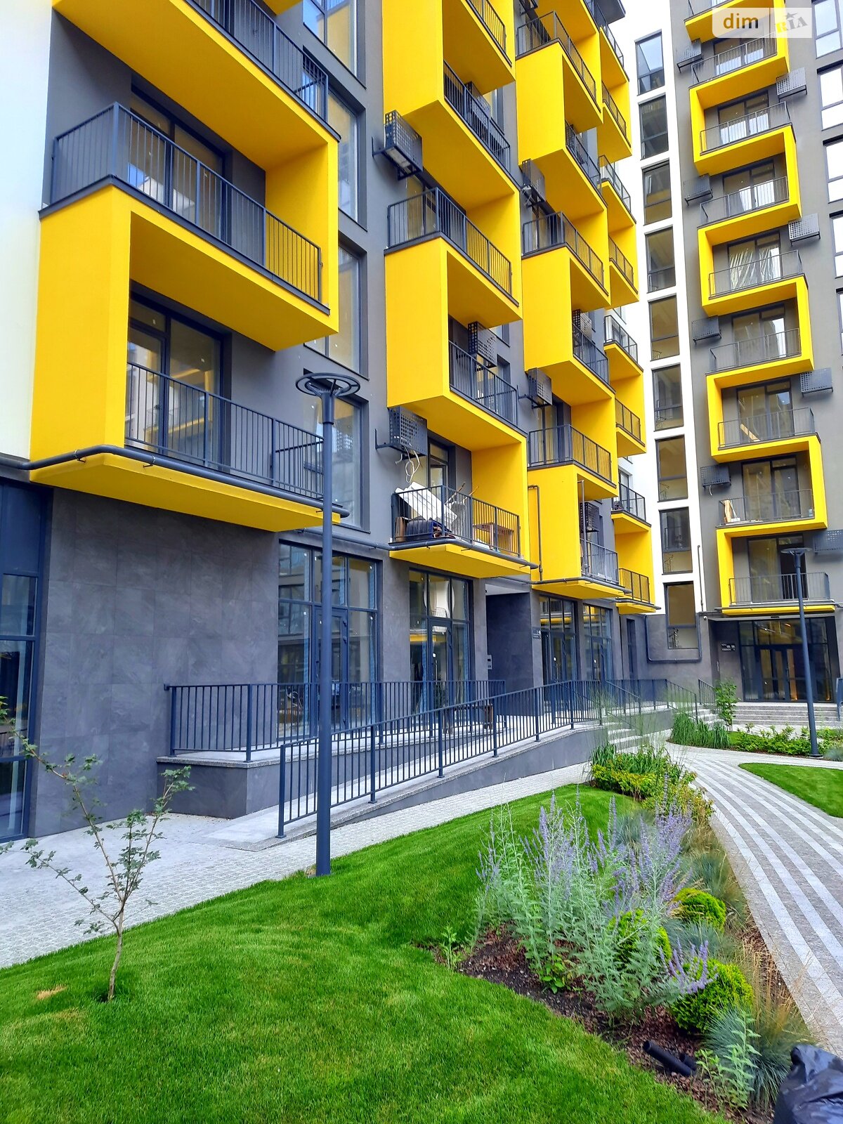 Продажа четырехкомнатной квартиры в Львове, на ул. Пимоненко Николая 5, район Пасеки фото 1 Продажа четырехкомнатной квартиры в Львове, на ул. Пимоненко Николая 5, район Пасеки фото 1