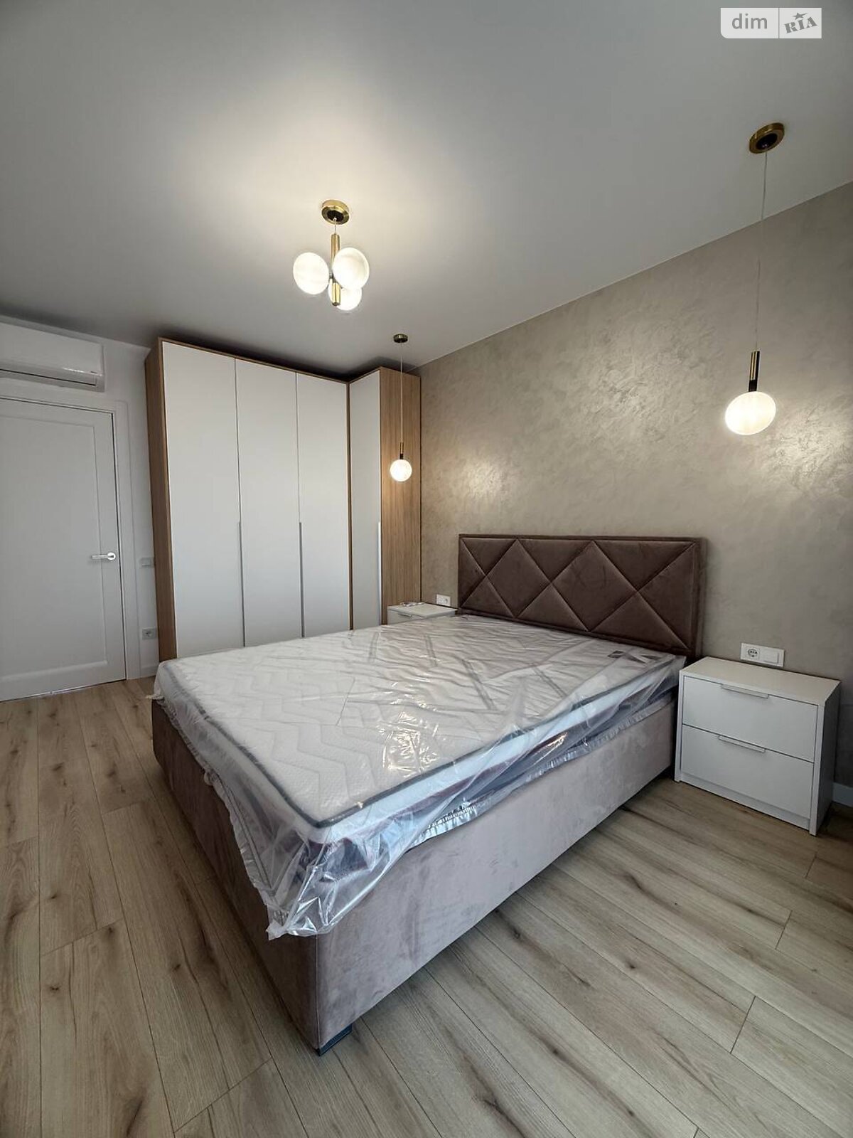Продаж двокімнатної квартири в Львові, на вул. Стрийська, район Персенківка фото 1 Продаж двокімнатної квартири в Львові, на вул. Стрийська, район Персенківка фото 1