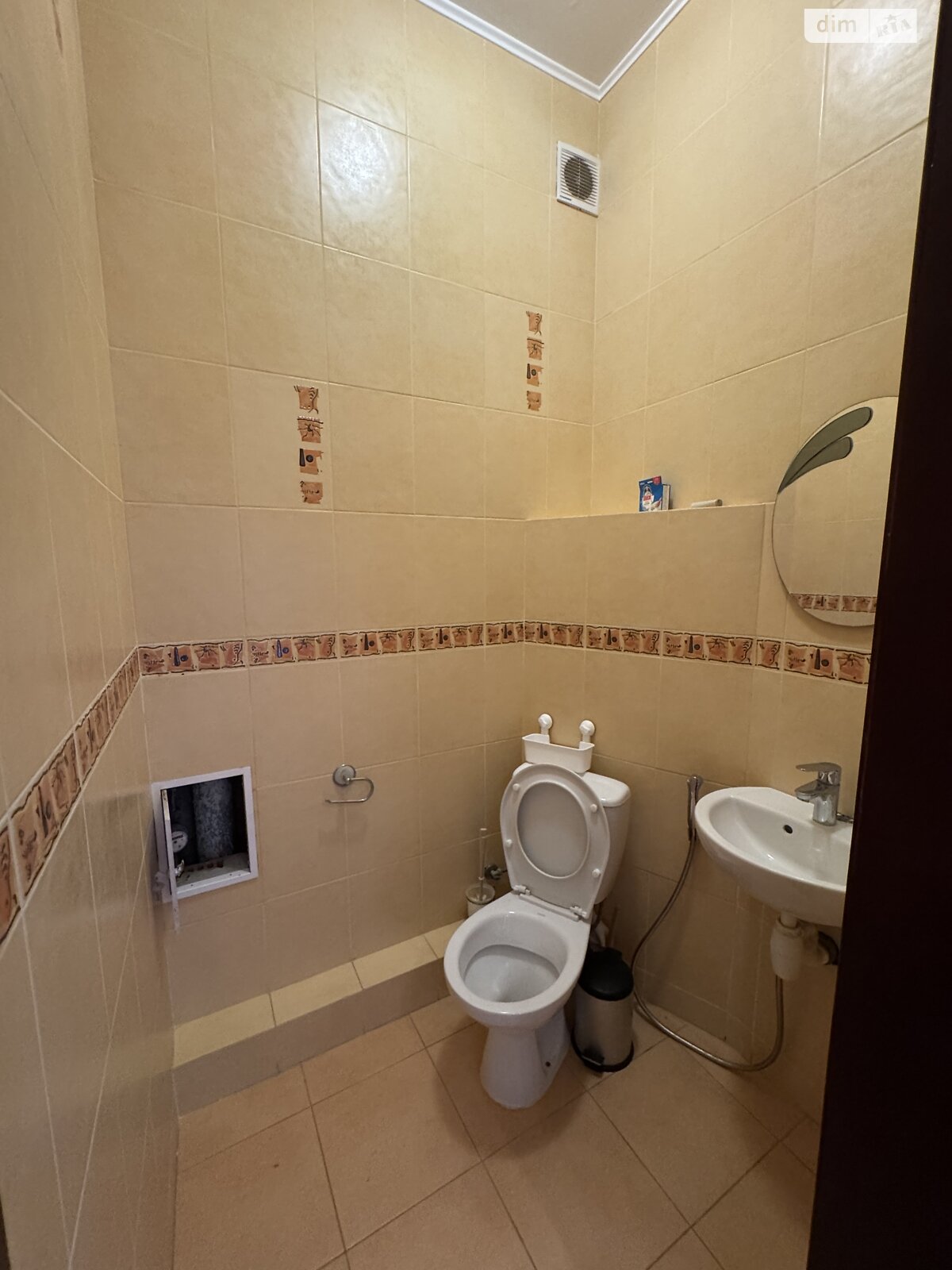 Продажа трехкомнатной квартиры в Львове, на ул. Петлюры Симона 34А, фото 1 Продажа трехкомнатной квартиры в Львове, на ул. Петлюры Симона 34А, фото 1