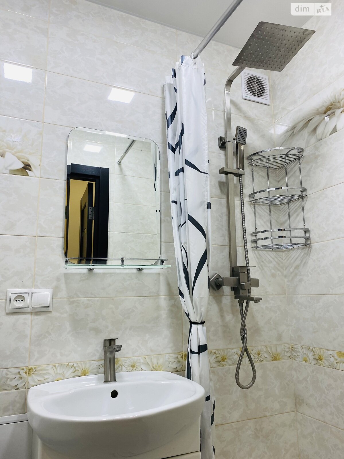 Продаж однокімнатної квартири в Львові, на вул. Петлюри Симона 23, фото 1 Продаж однокімнатної квартири в Львові, на вул. Петлюри Симона 23, фото 1