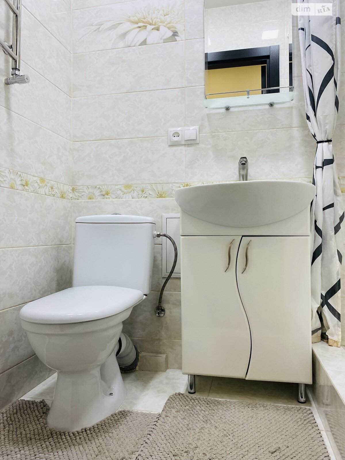 Продаж однокімнатної квартири в Львові, на вул. Петлюри Симона 23, фото 1 Продаж однокімнатної квартири в Львові, на вул. Петлюри Симона 23, фото 1