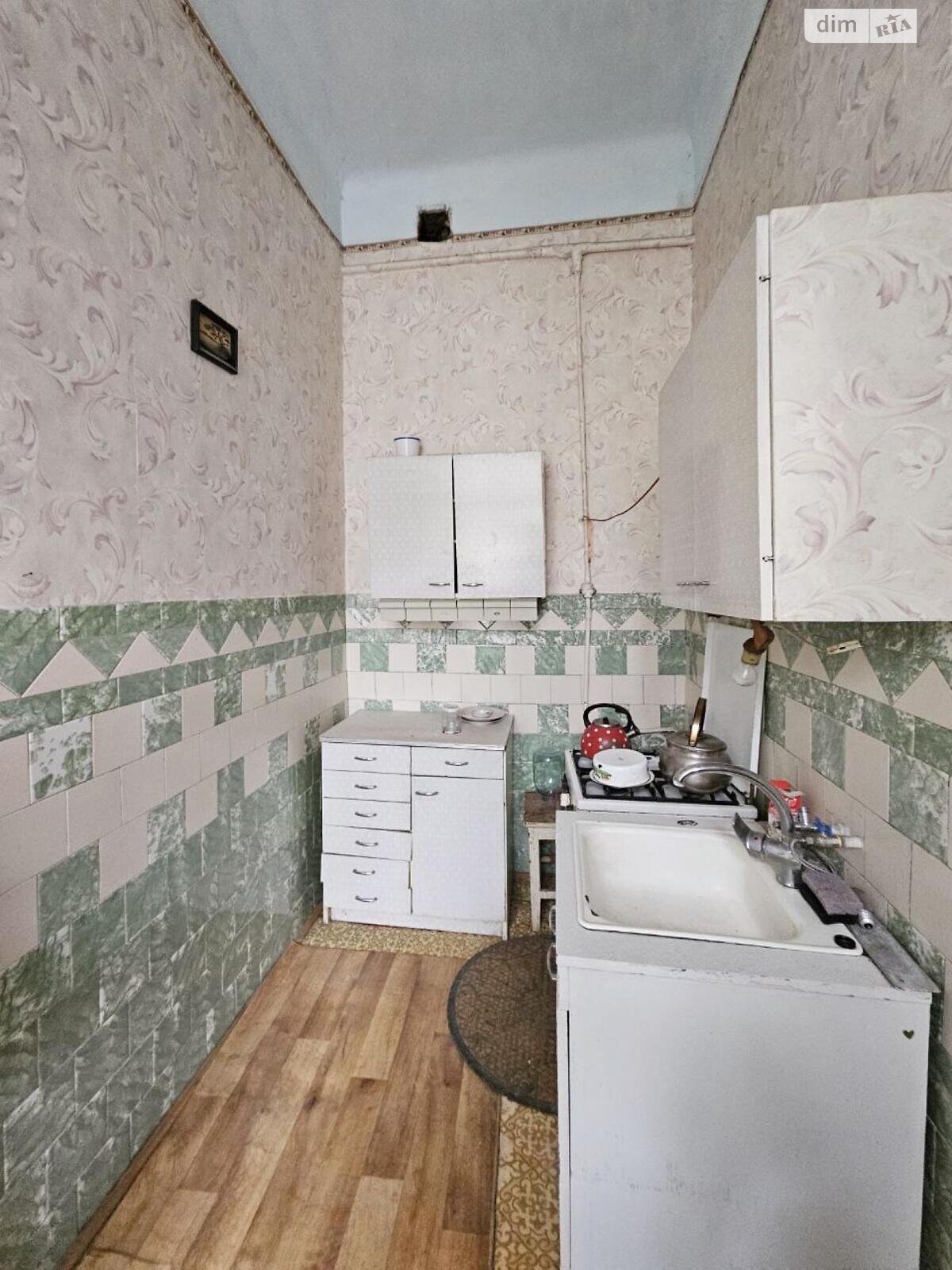 Продажа трехкомнатной квартиры в Львове, на пл. Даниила Галицкого 6, район Площадь Рынок фото 1 Продажа трехкомнатной квартиры в Львове, на пл. Даниила Галицкого 6, район Площадь Рынок фото 1