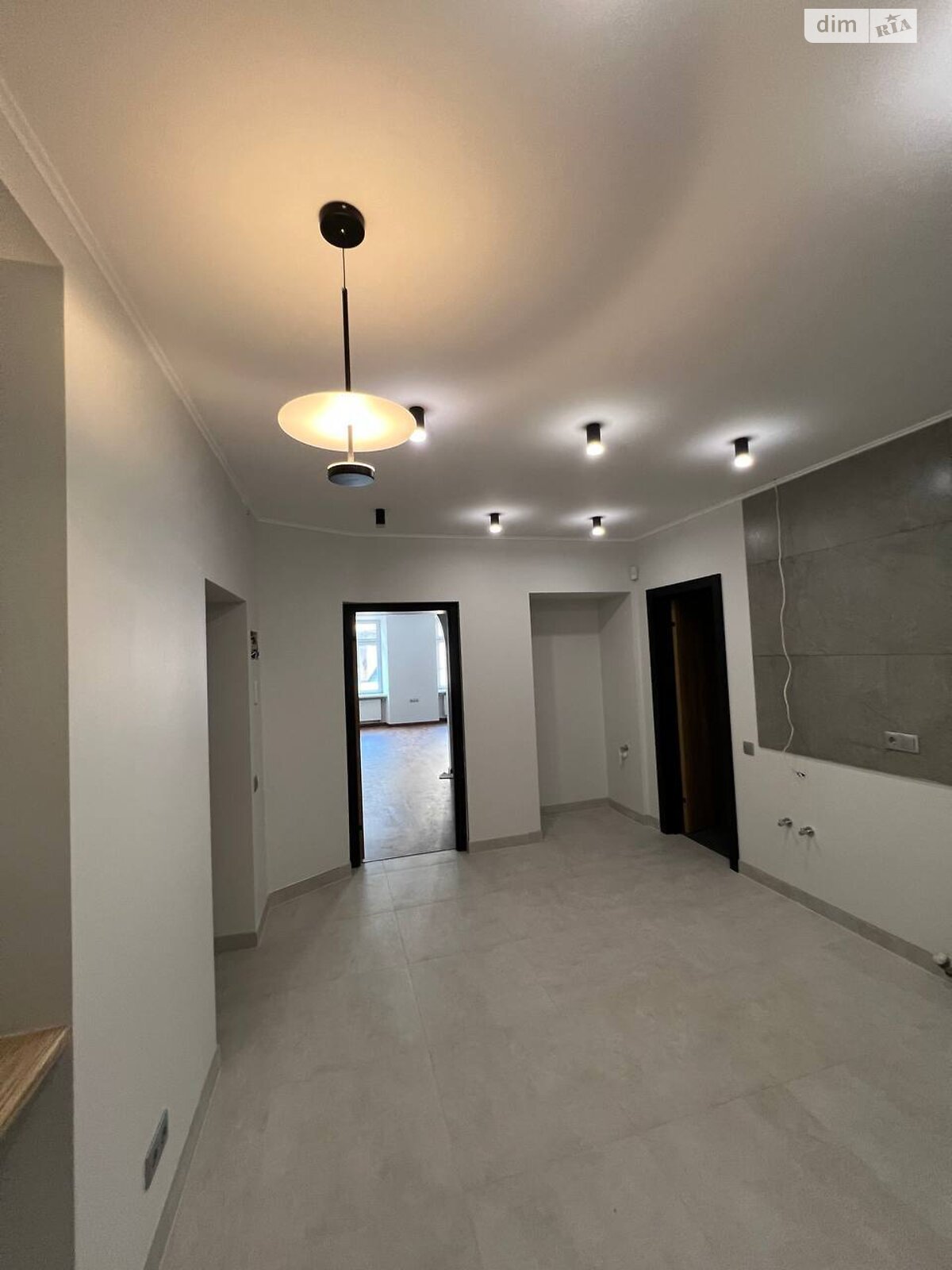 Продажа двухкомнатной квартиры в Львове, на ул. Галицкая 5, район Площадь Рынок фото 1 Продажа двухкомнатной квартиры в Львове, на ул. Галицкая 5, район Площадь Рынок фото 1